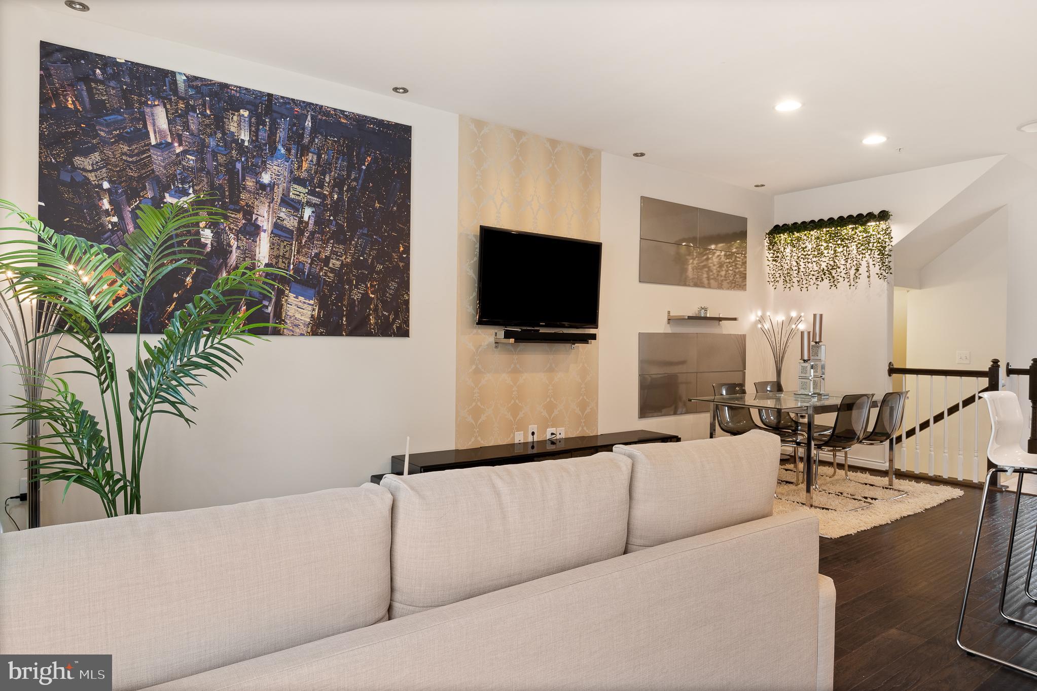 PARKSIDE - Residential