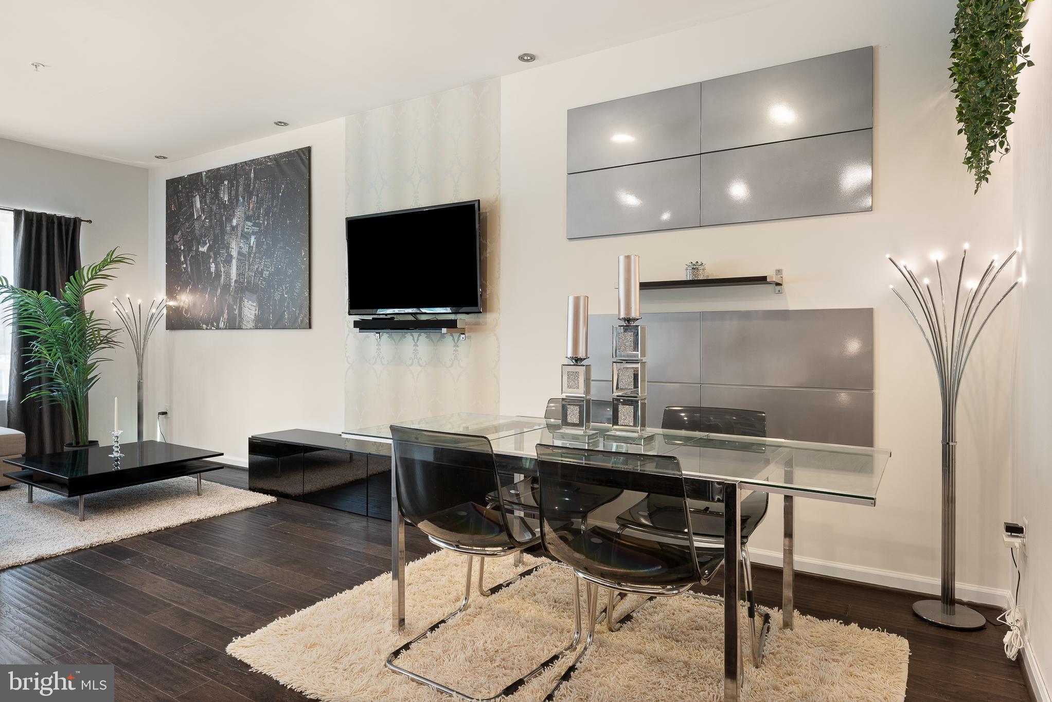 PARKSIDE - Residential