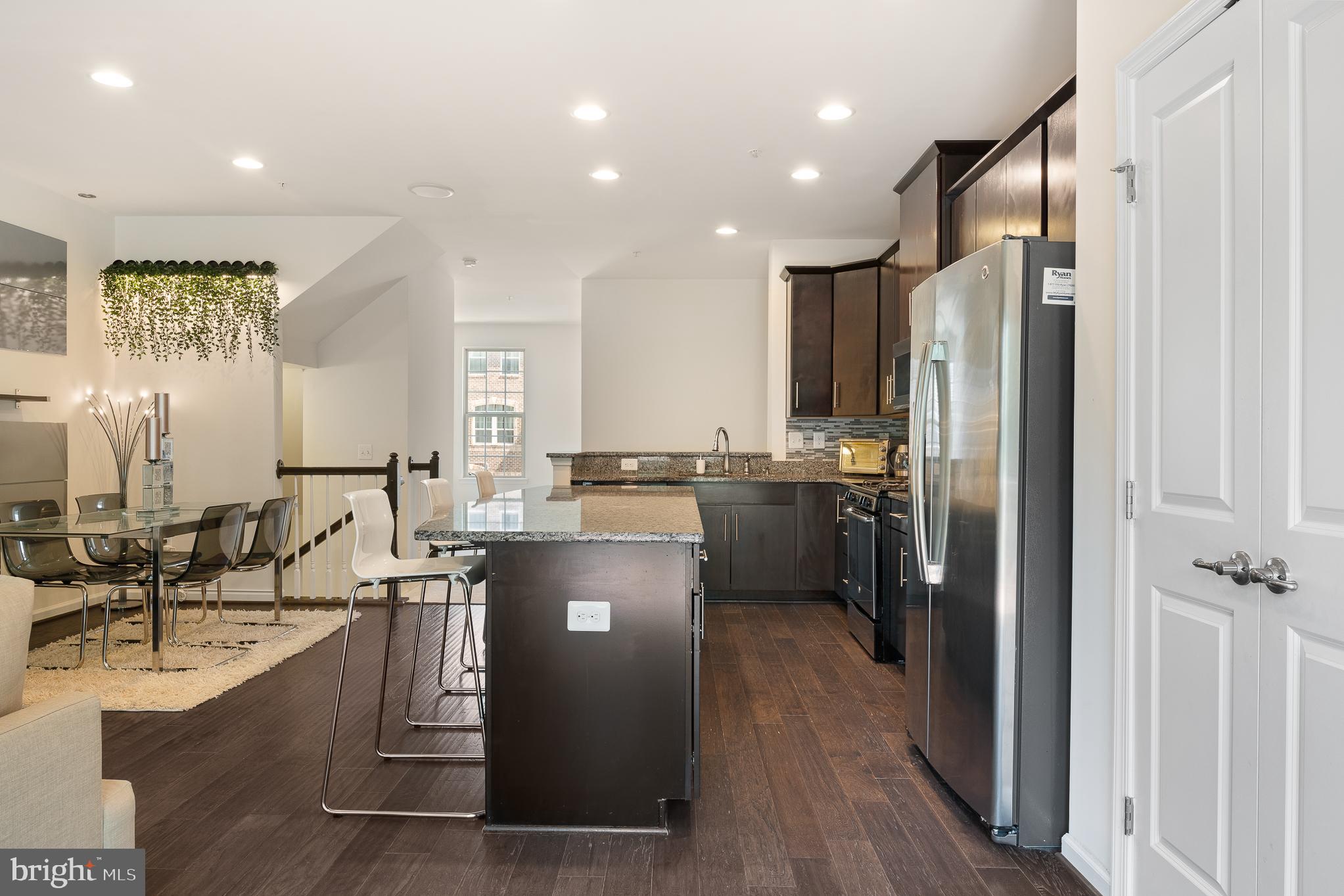 PARKSIDE - Residential