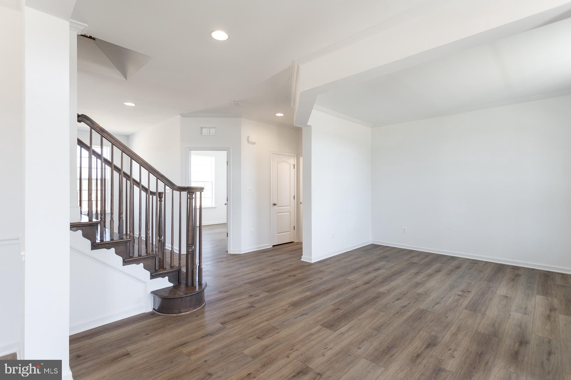 ASPEN GREENS - Residential