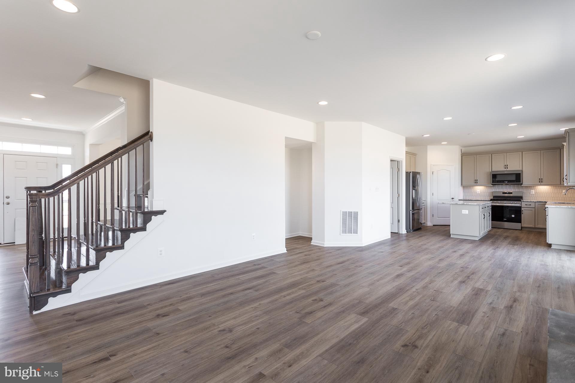 ASPEN GREENS - Residential