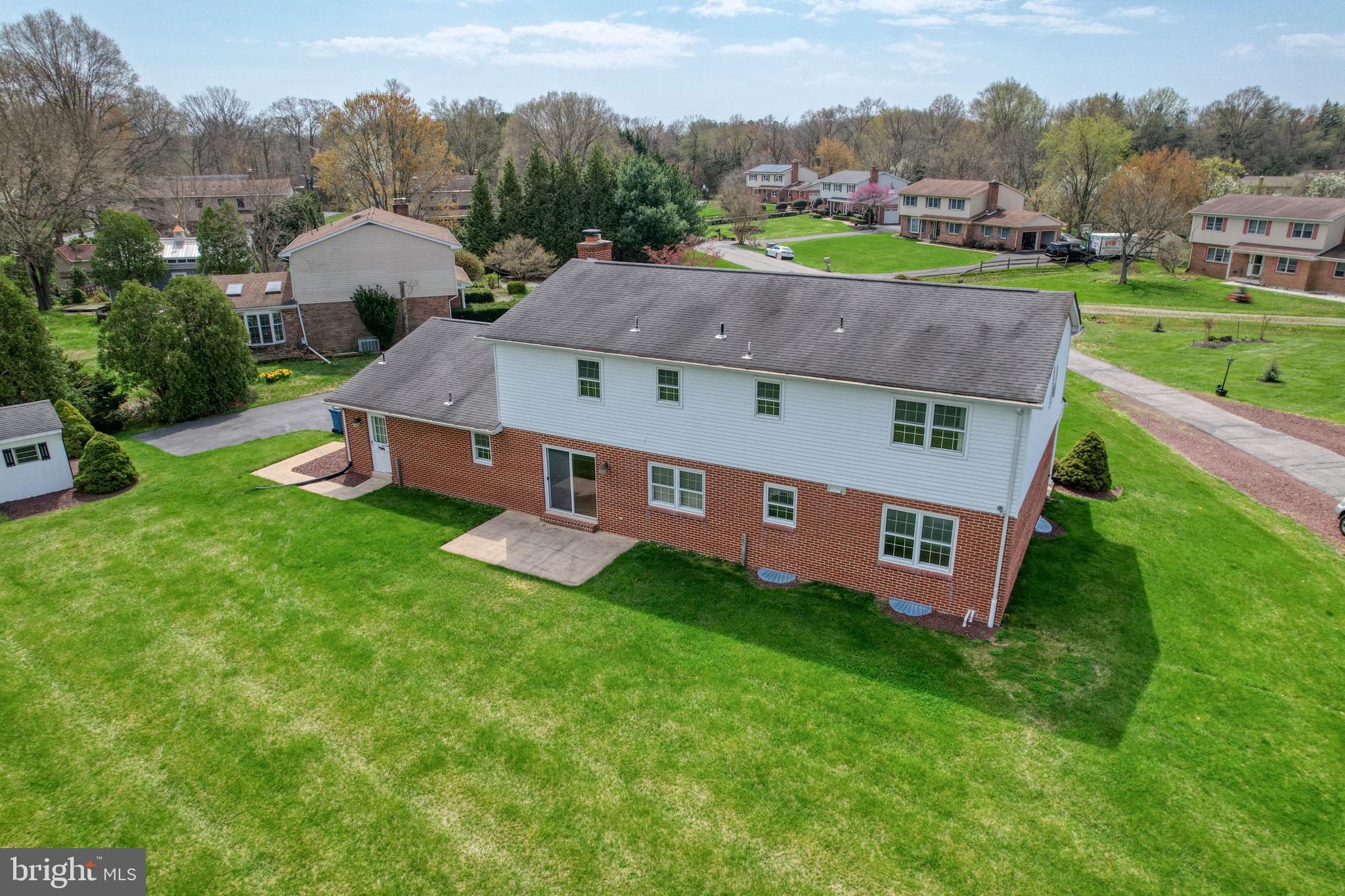 CARAVEL FARMS - Residential