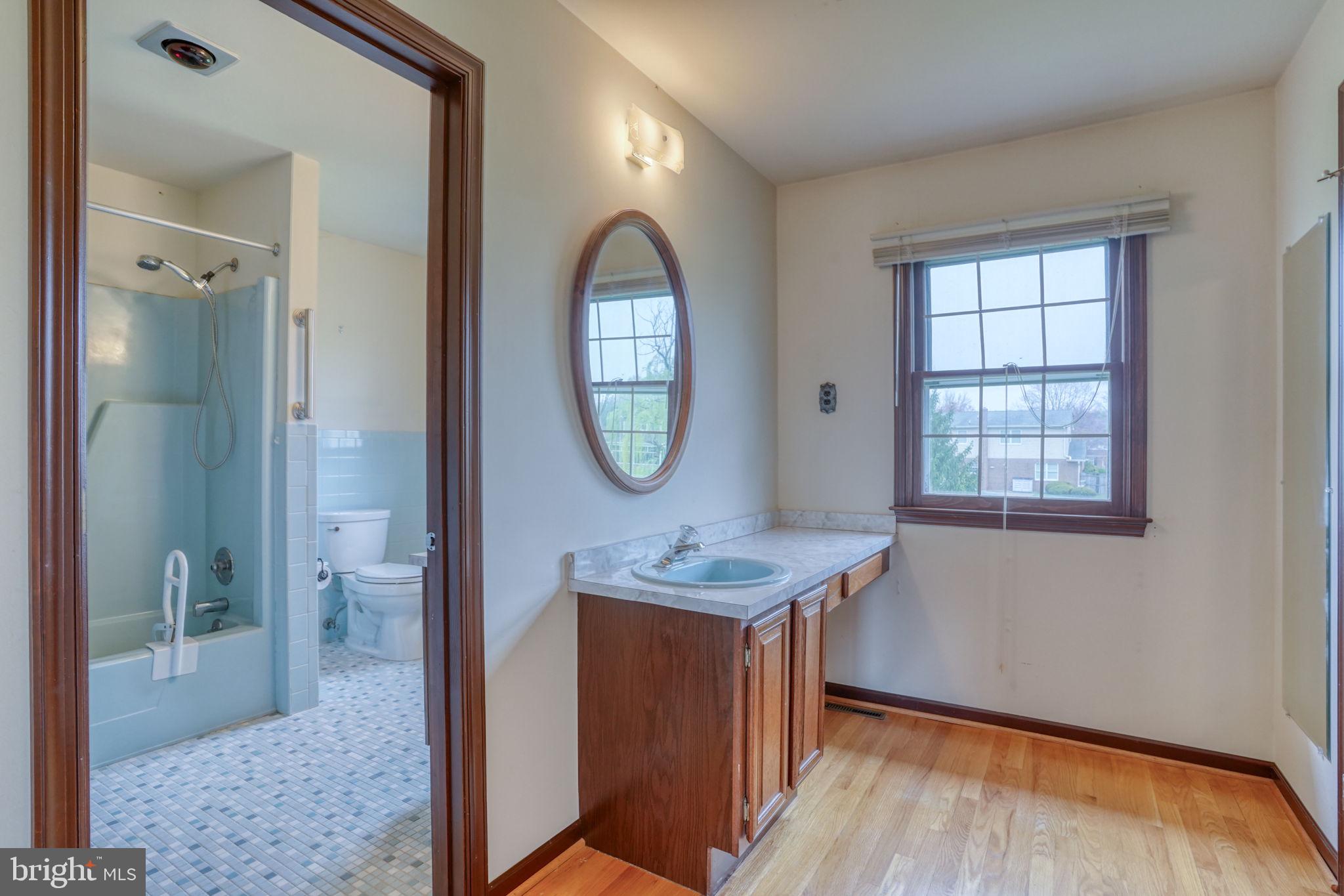 CARAVEL FARMS - Residential