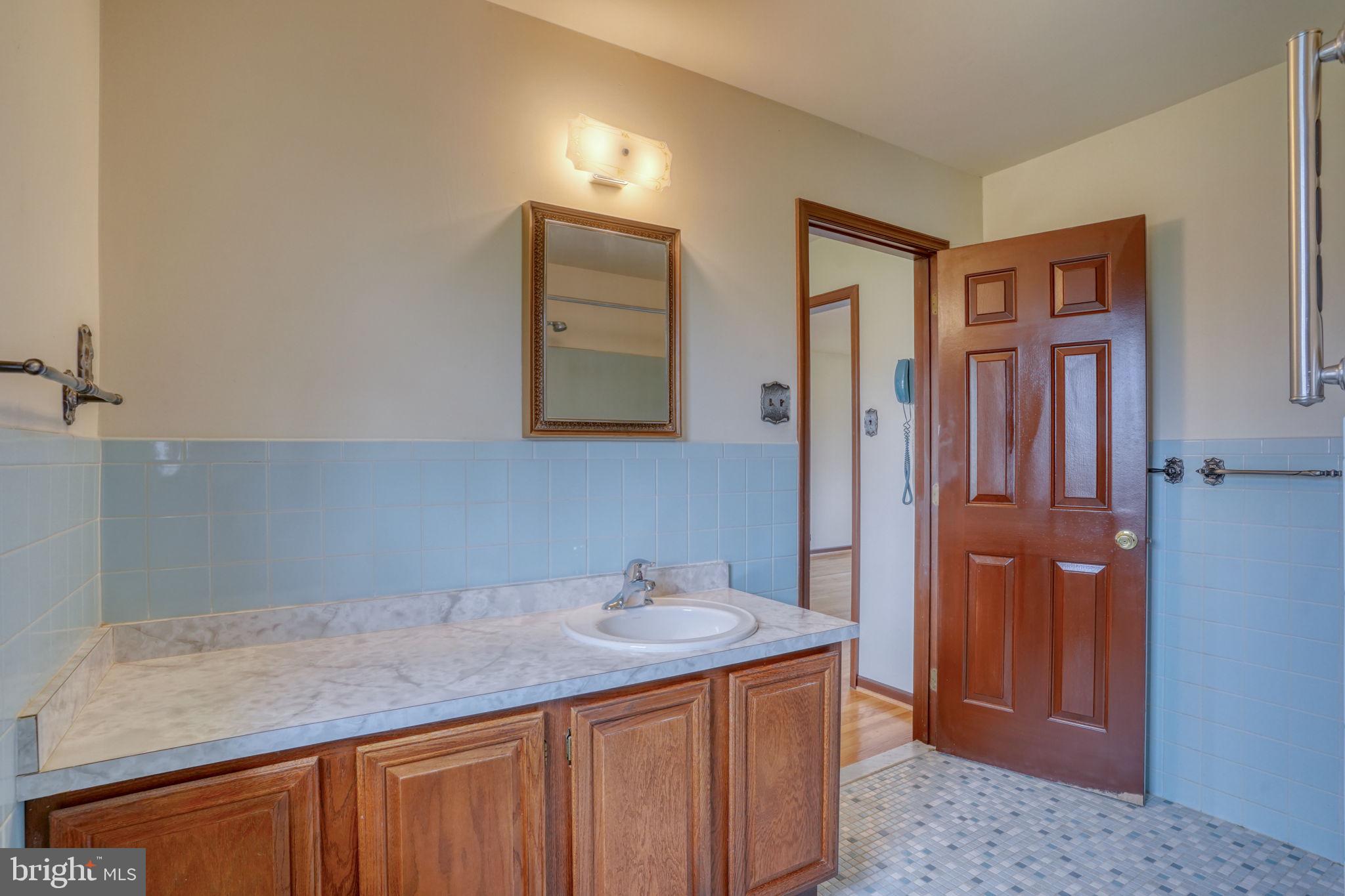 CARAVEL FARMS - Residential