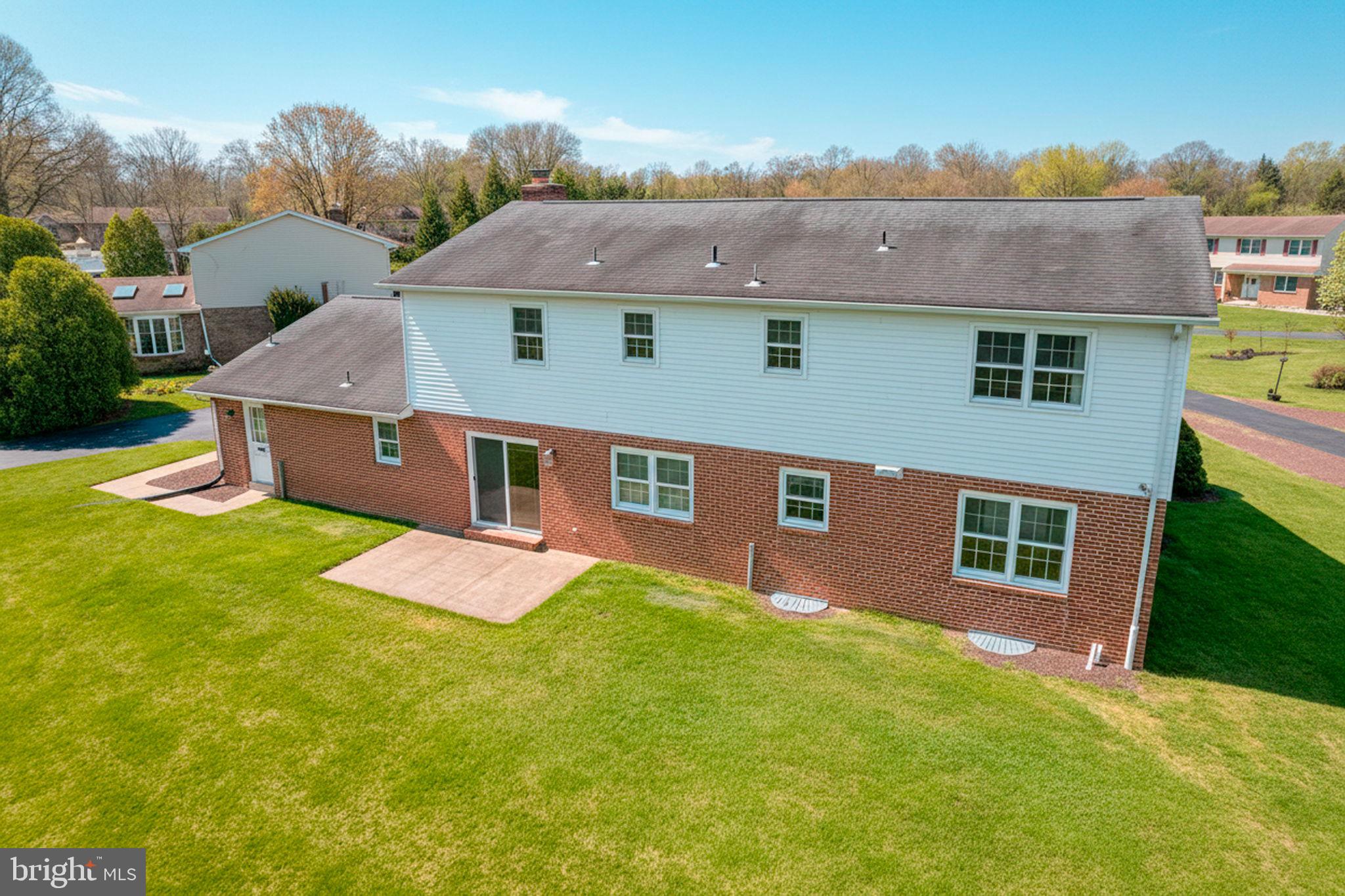 CARAVEL FARMS - Residential