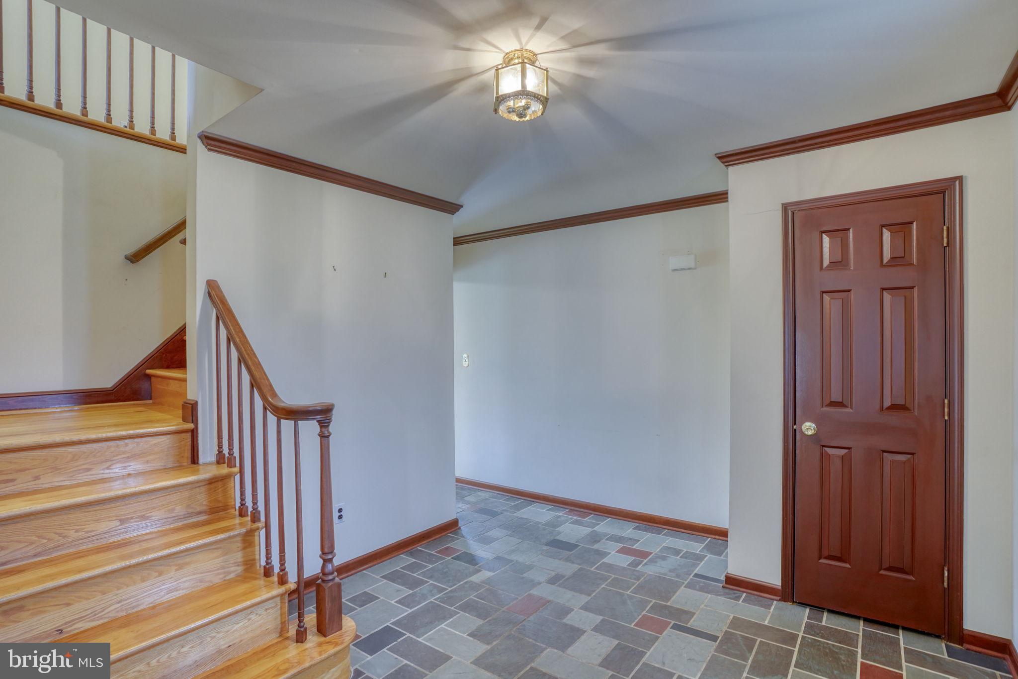 CARAVEL FARMS - Residential