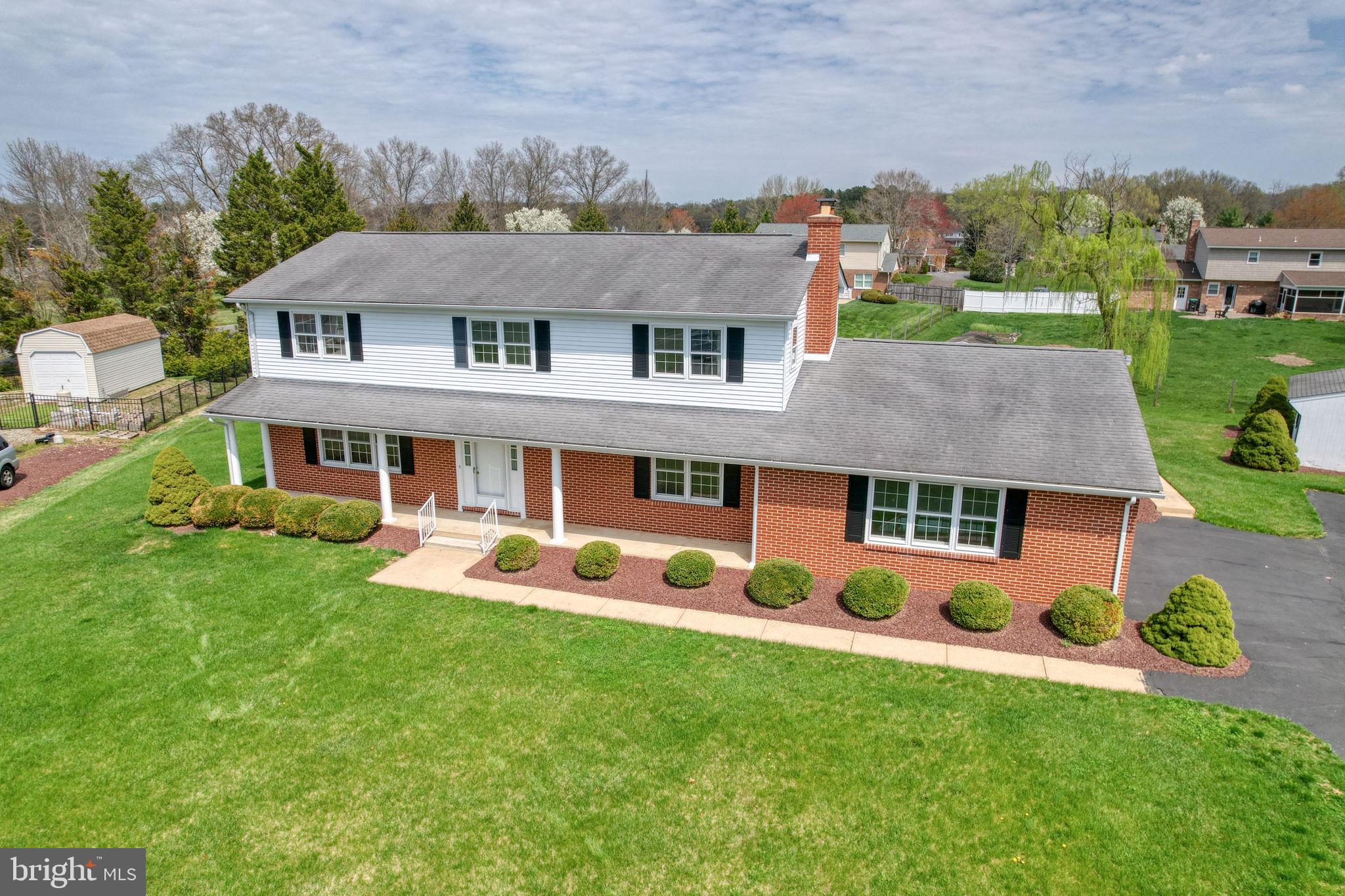 CARAVEL FARMS - Residential