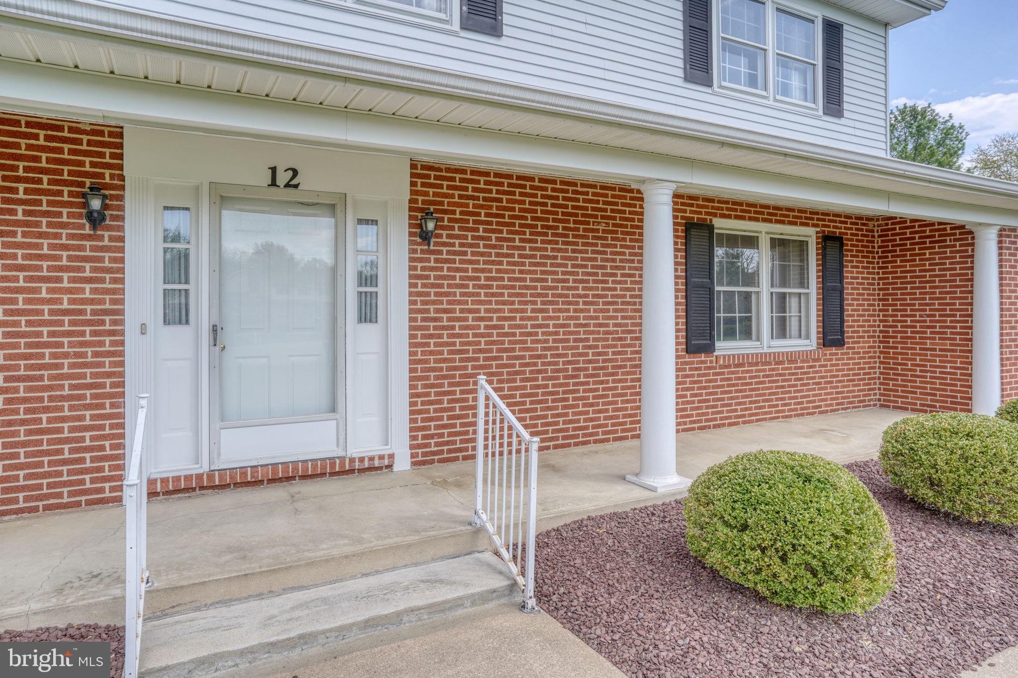 CARAVEL FARMS - Residential