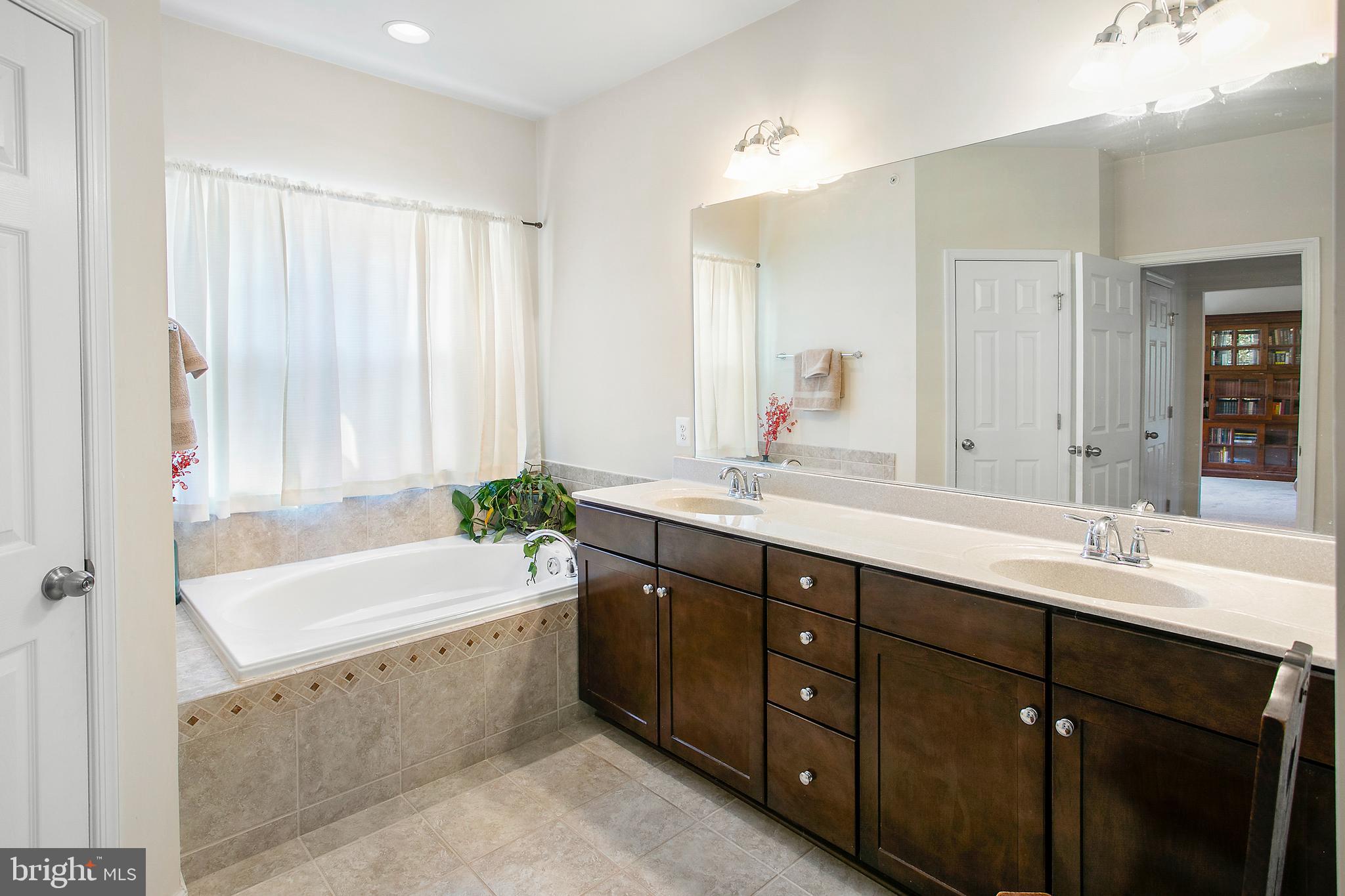 BRICK YARD STATION - Residential