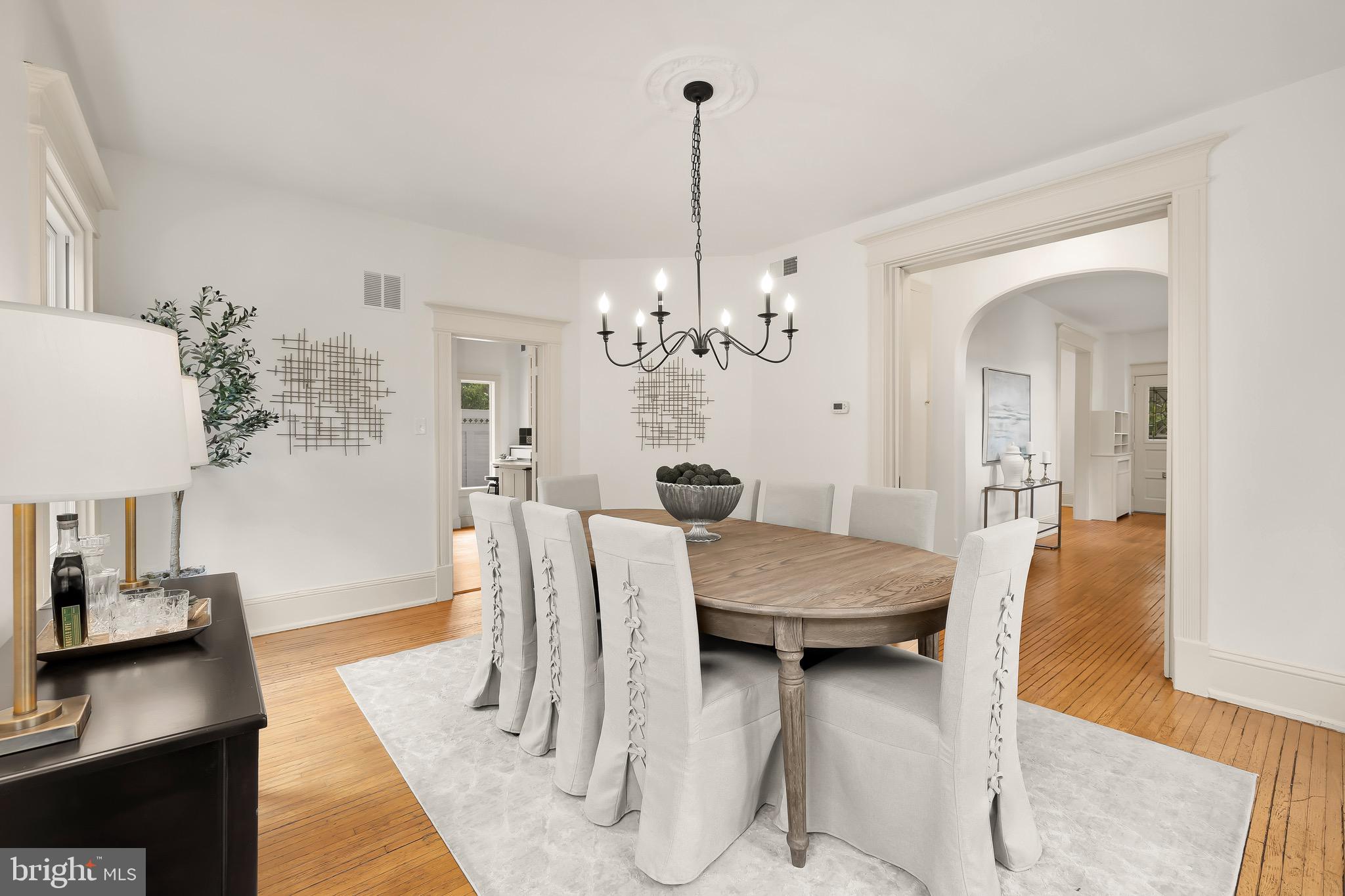 CLEVELAND PARK - Residential