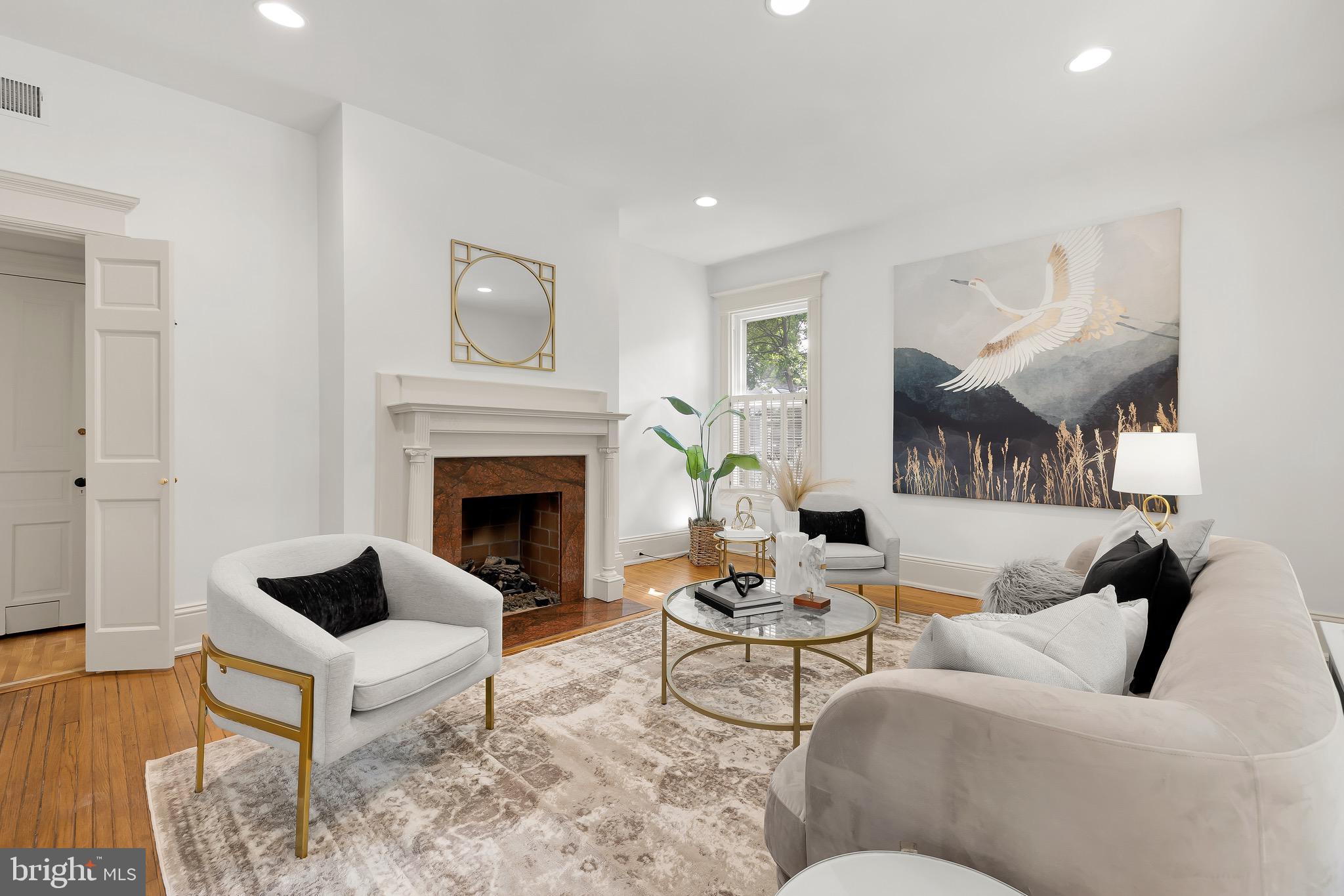 CLEVELAND PARK - Residential