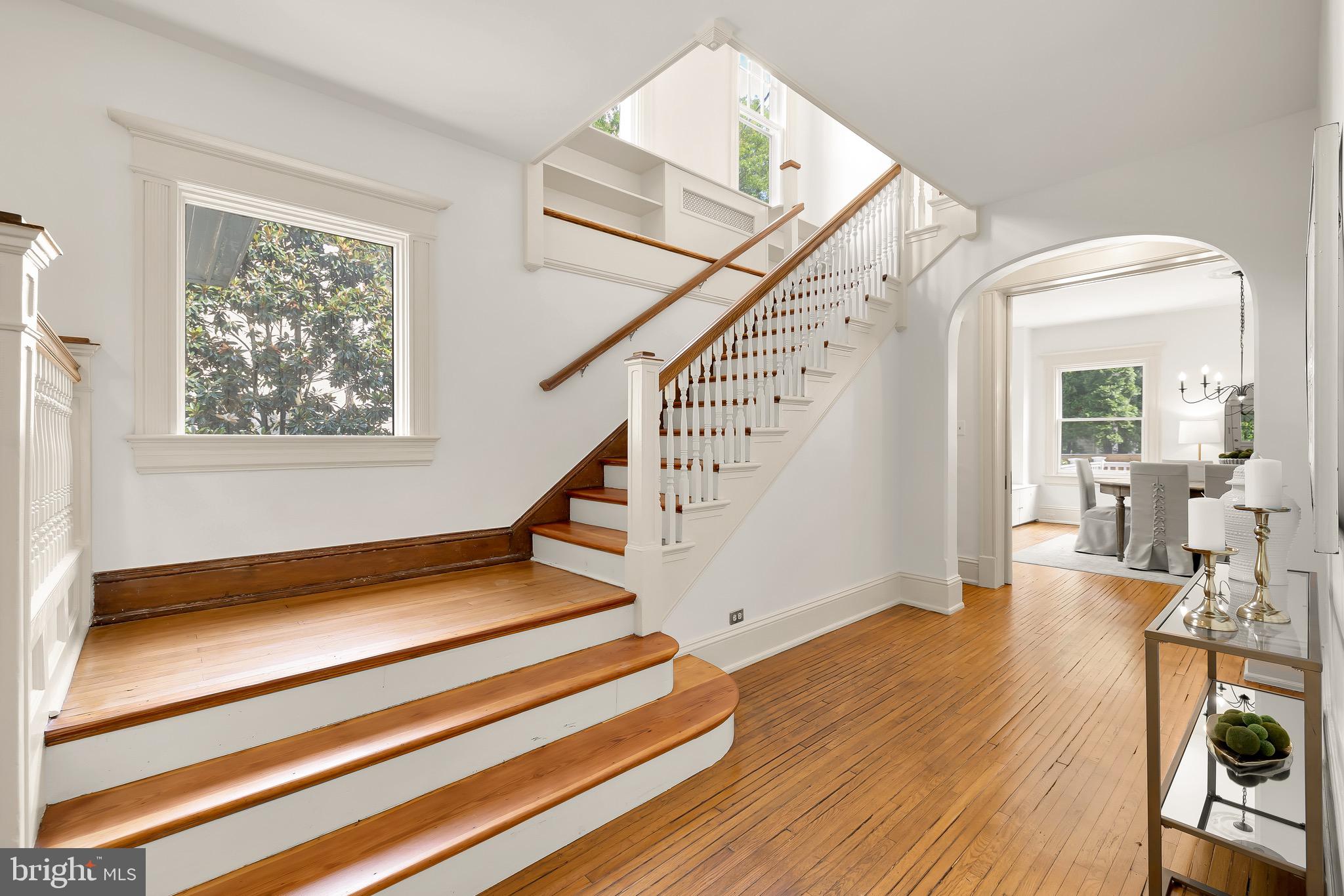 CLEVELAND PARK - Residential
