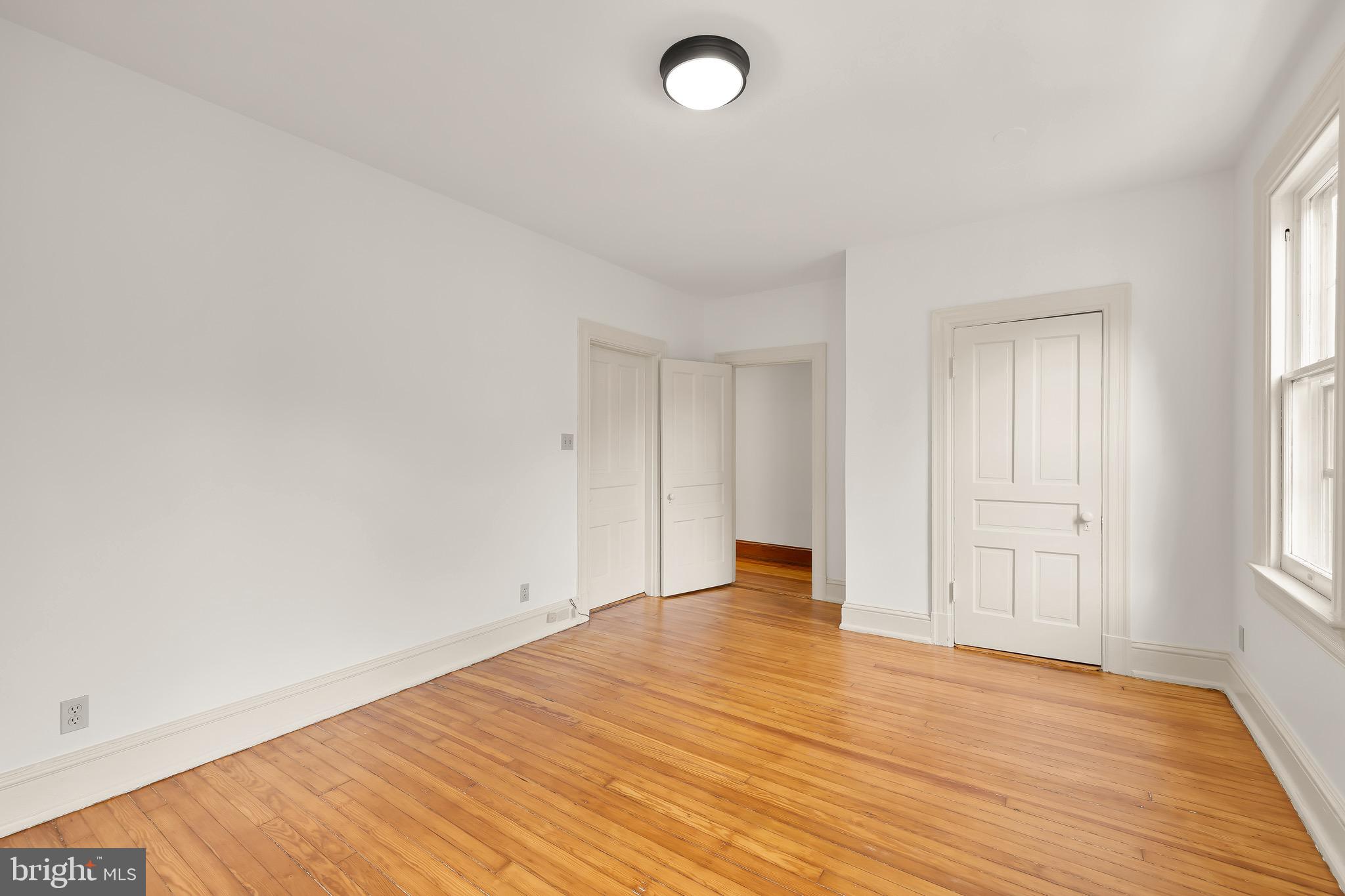 CLEVELAND PARK - Residential