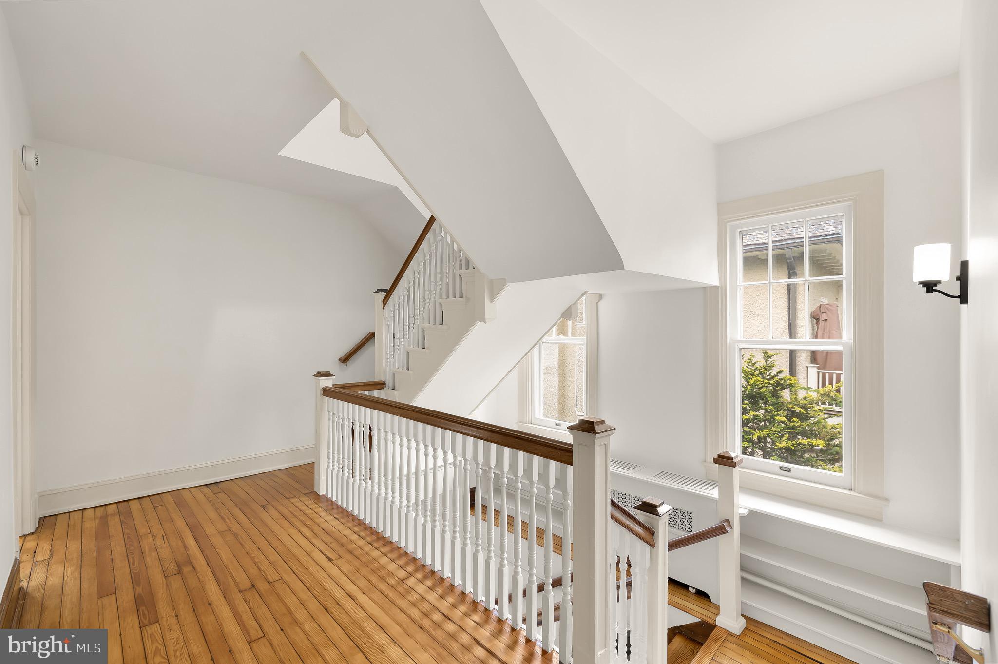 CLEVELAND PARK - Residential