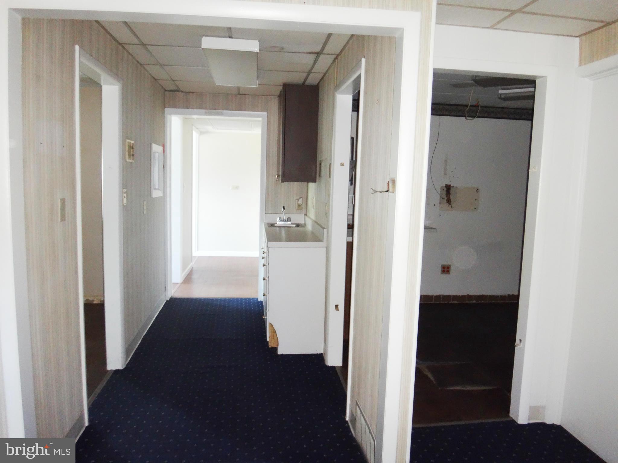 SOUTH END - Commercial Sale