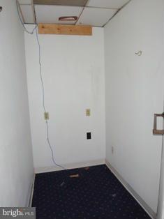 SOUTH END - Commercial Sale