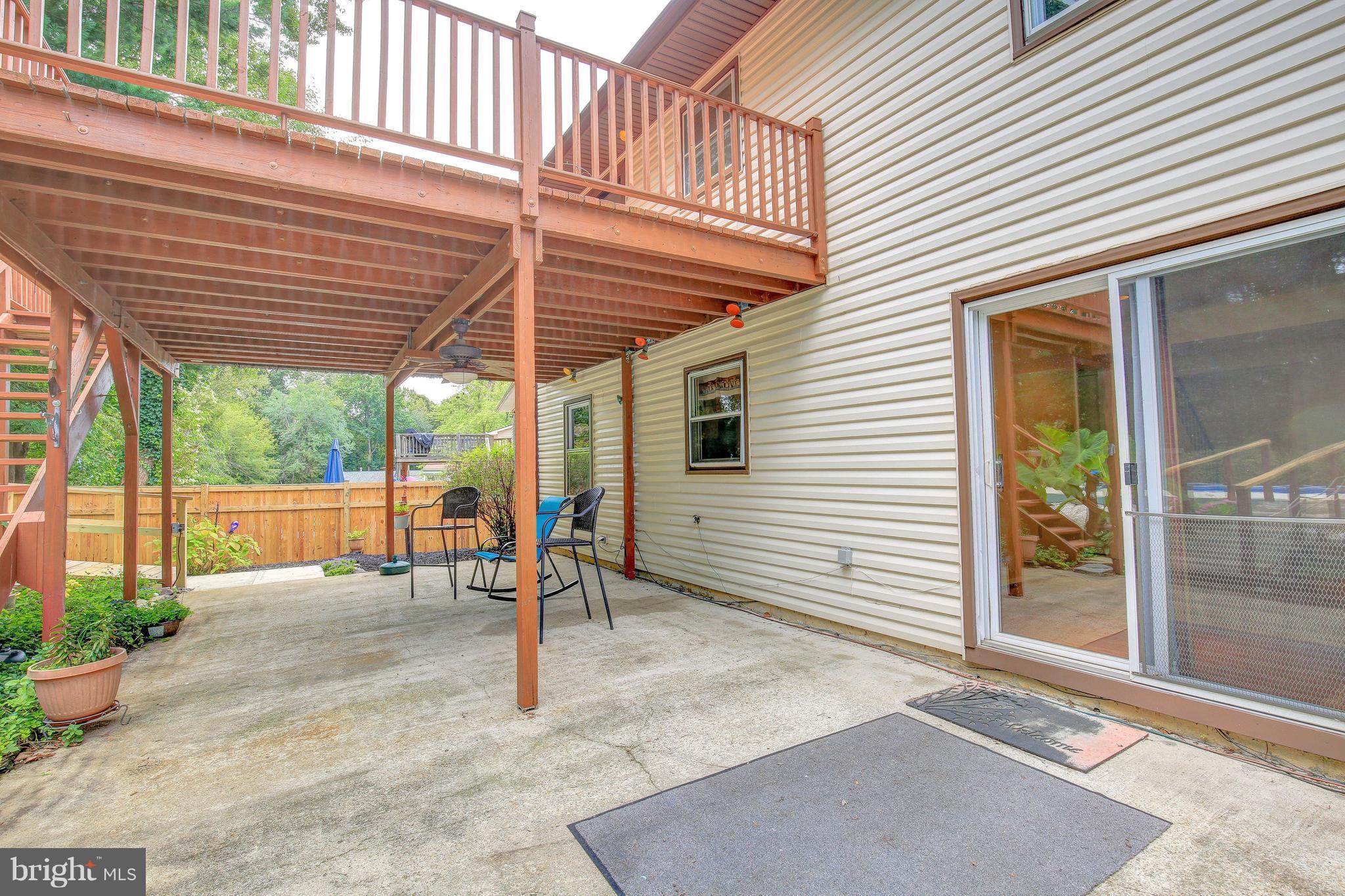 CROFTON MEADOWS - Residential