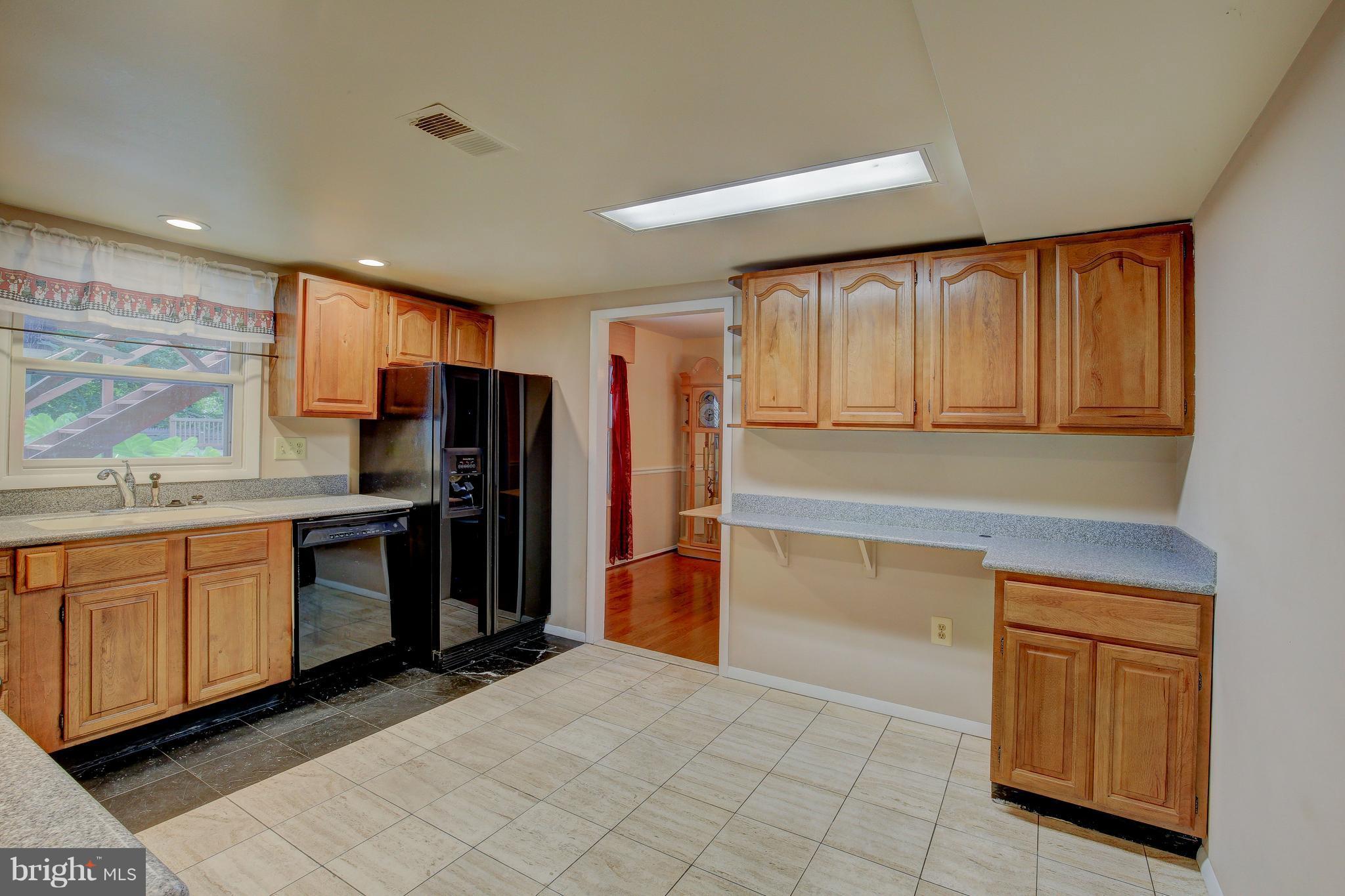 CROFTON MEADOWS - Residential