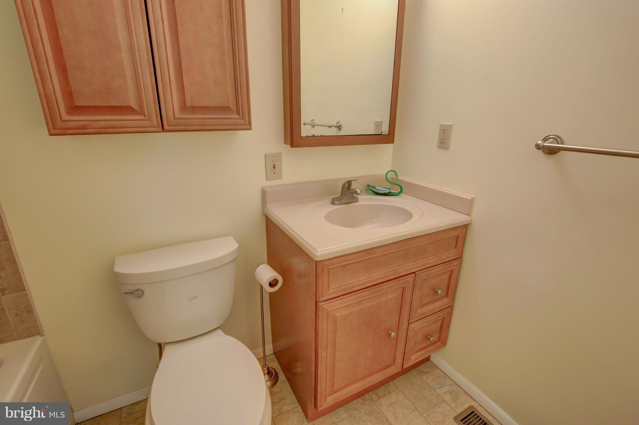 CROFTON MEADOWS - Residential