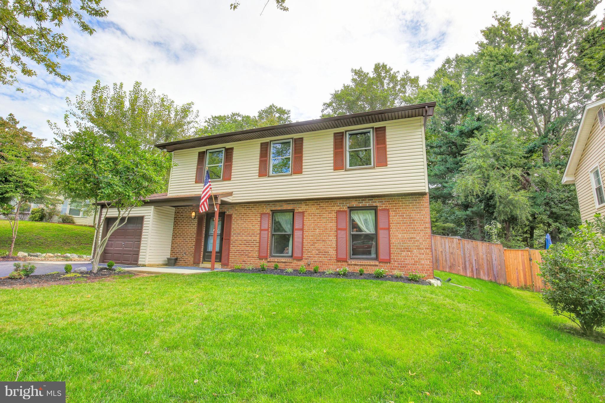 CROFTON MEADOWS - Residential