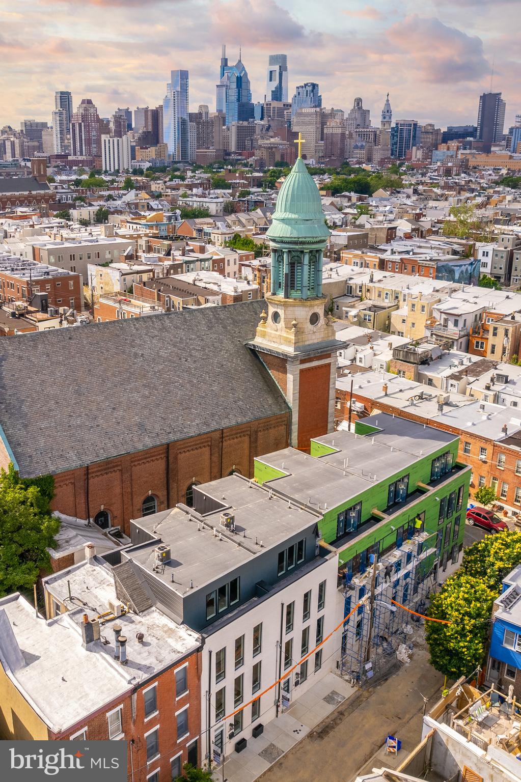 BELLA VISTA - Residential