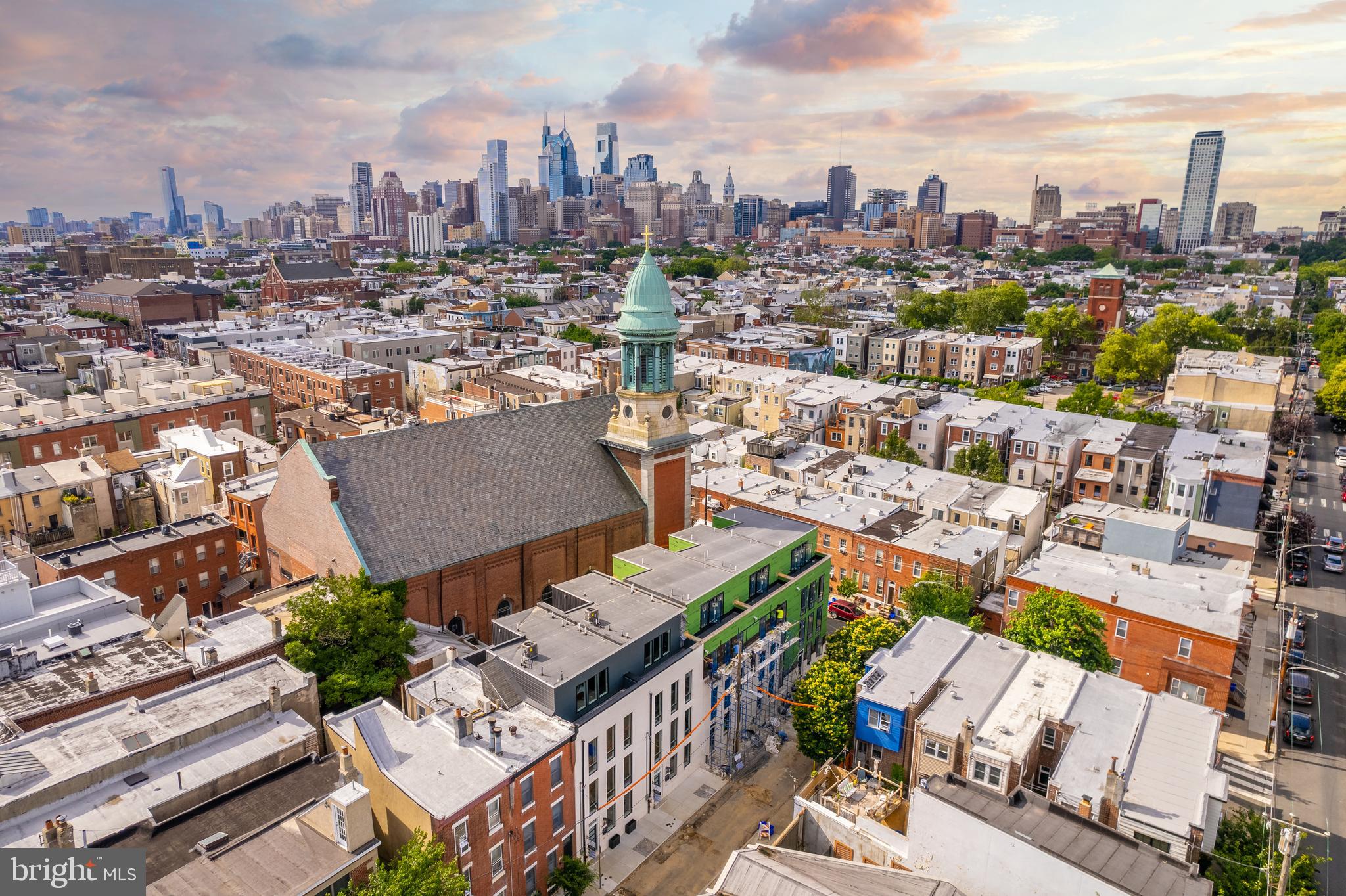 BELLA VISTA - Residential