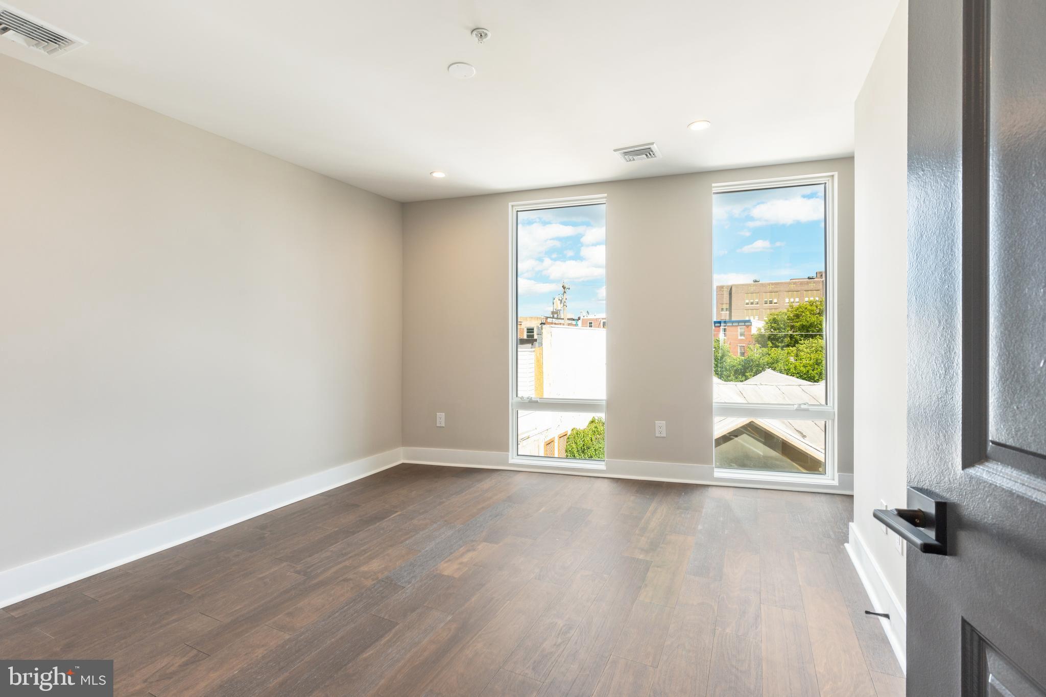 BELLA VISTA - Residential