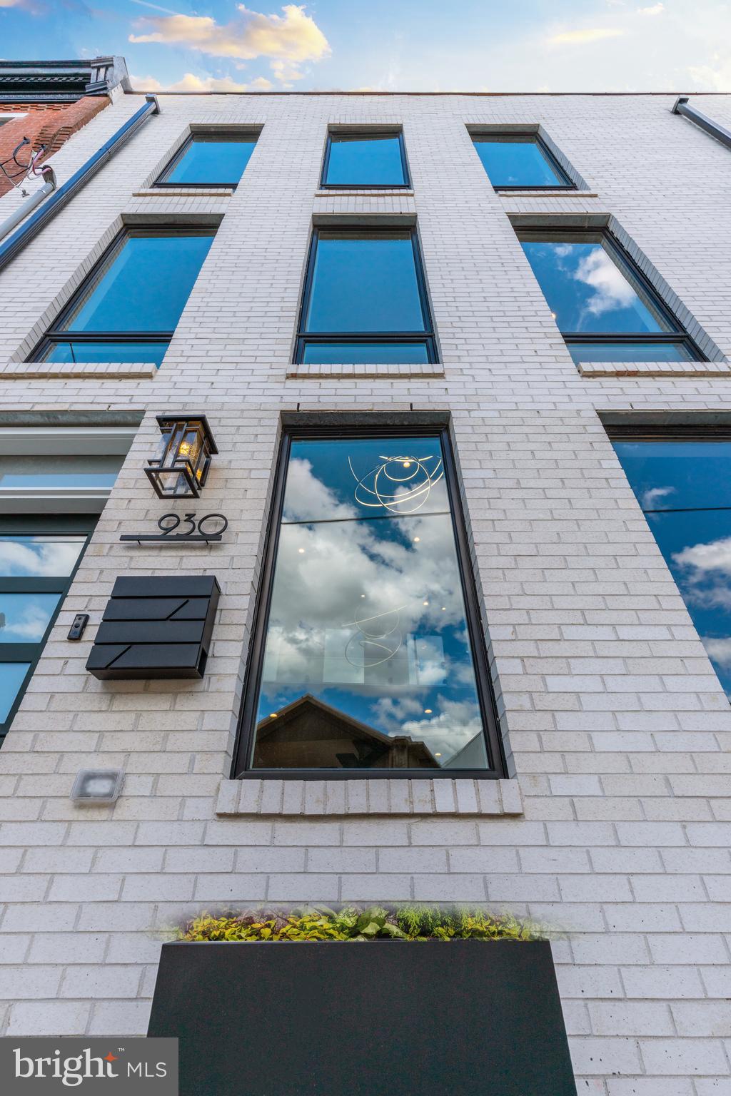 BELLA VISTA - Residential