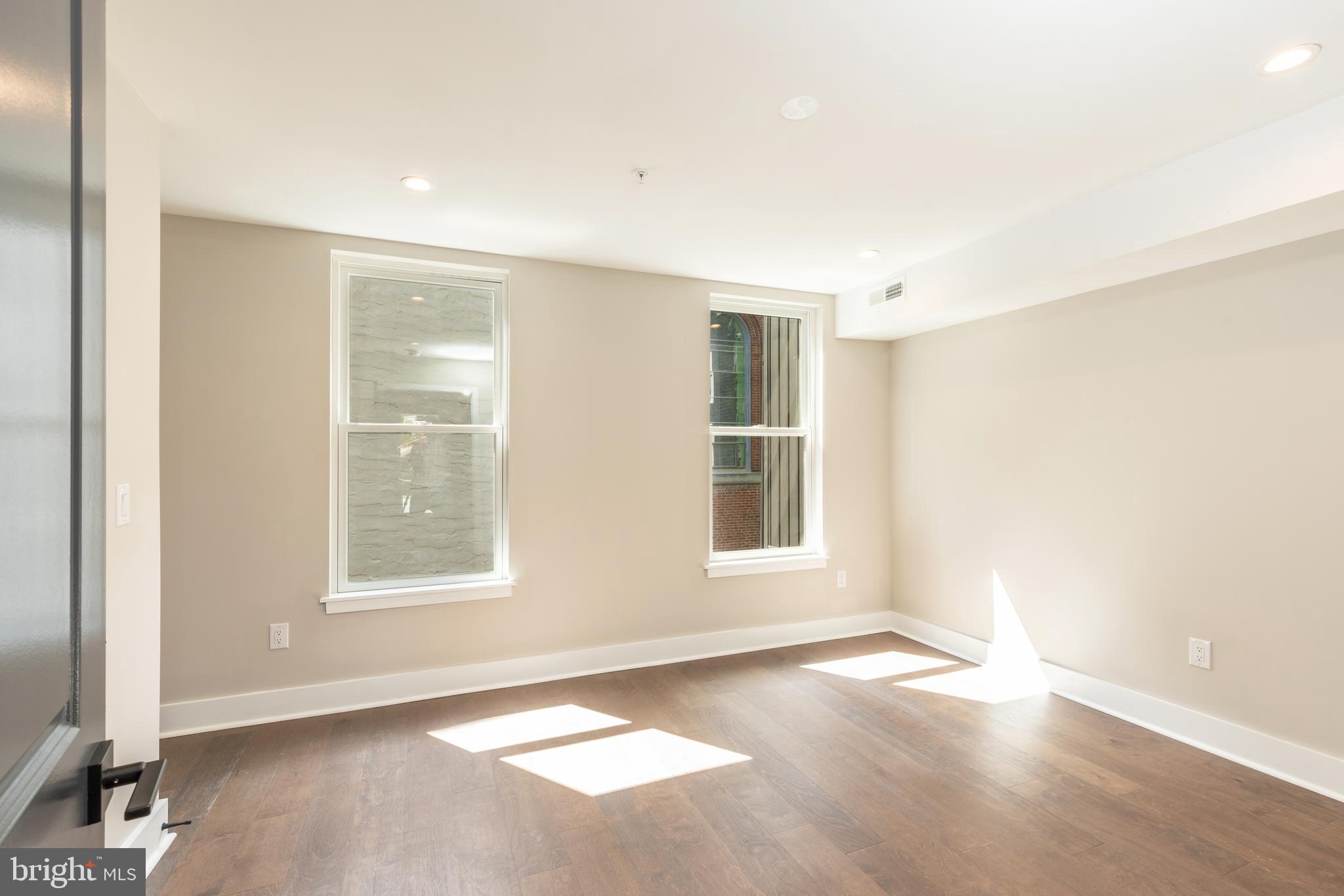 BELLA VISTA - Residential