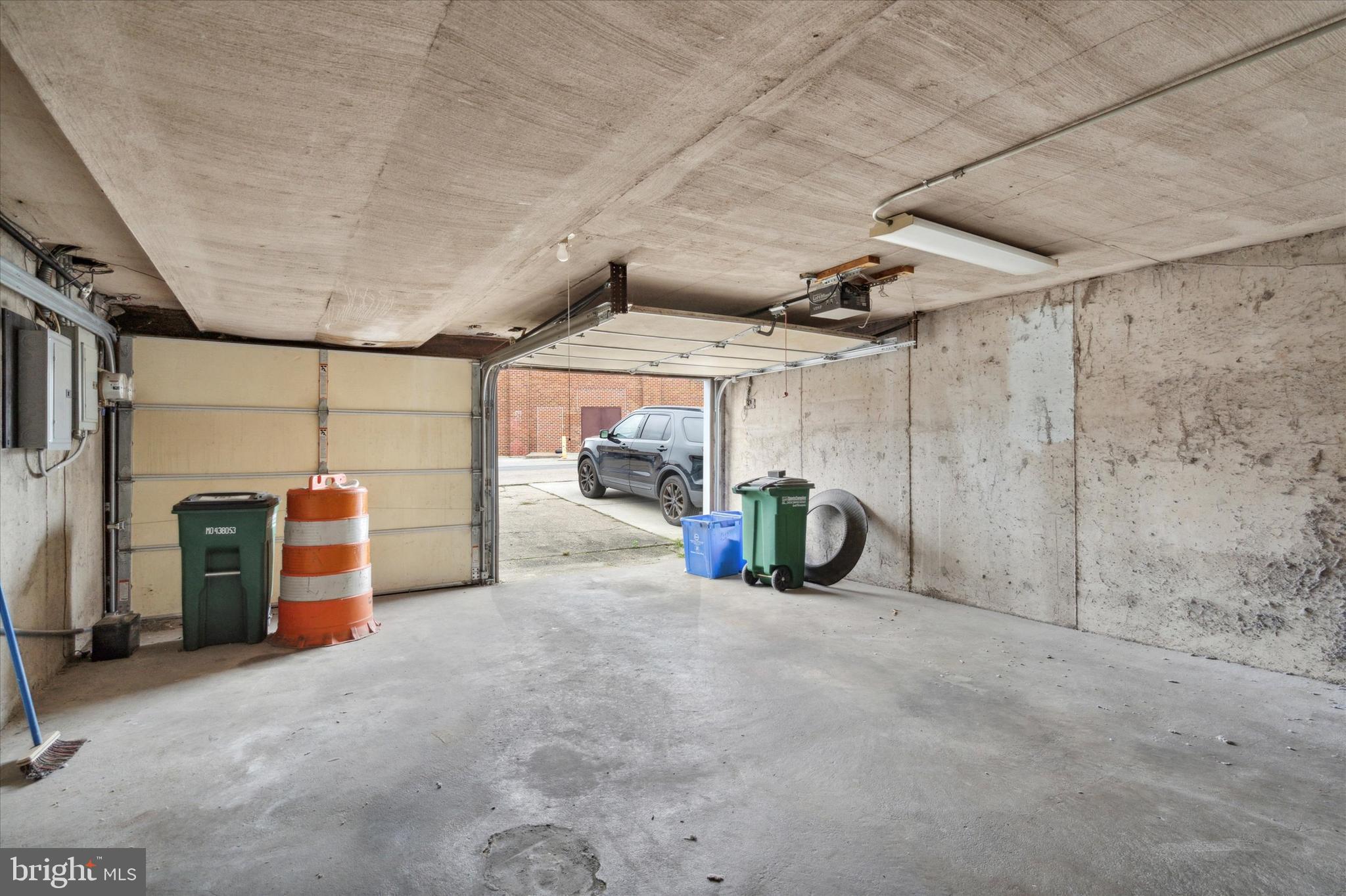 PACKER PARK - Residential Income