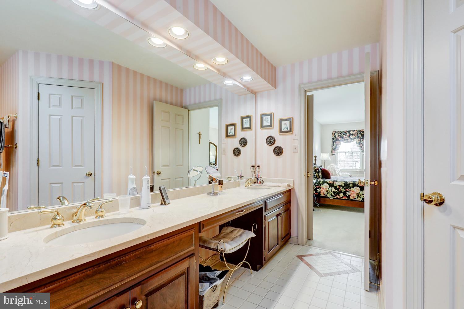 STEEPLECHASE - Residential