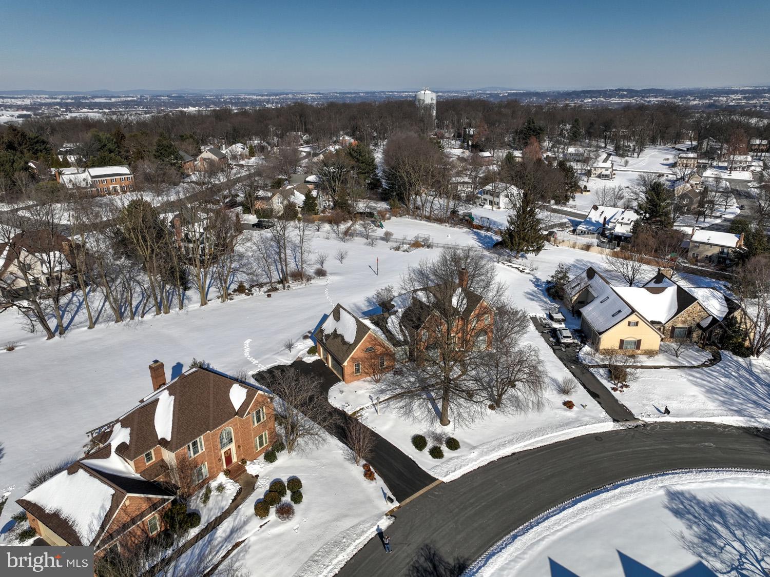 1021 STEEPLECHASE DRIVE