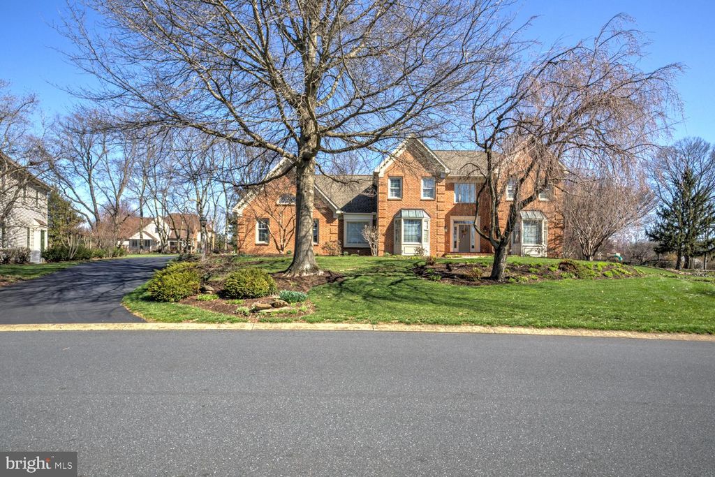 Photo of 1021 Steeplechase Drive, LANCASTER, PA 17601 (MLS # PALA2085126)