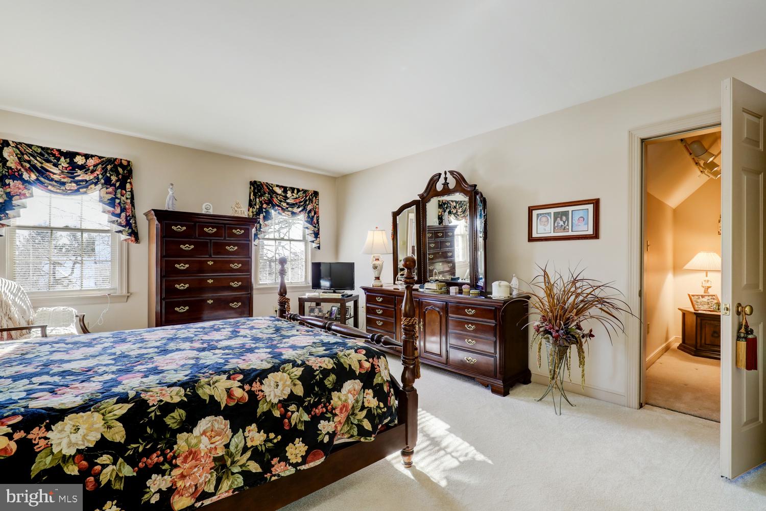 STEEPLECHASE - Residential