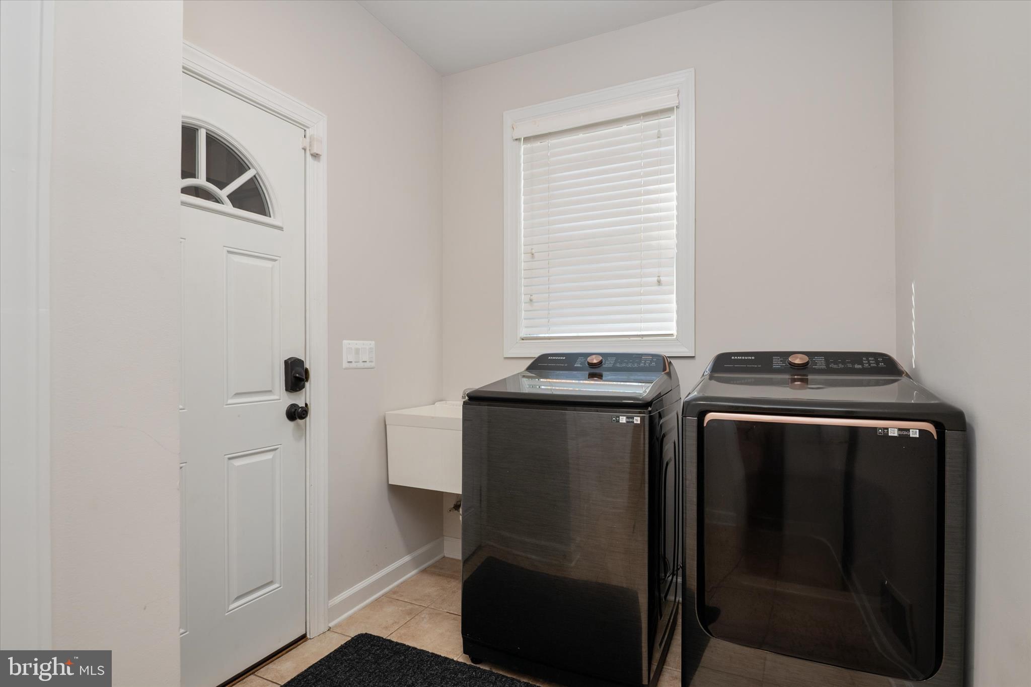 SHORE ACRES - Residential