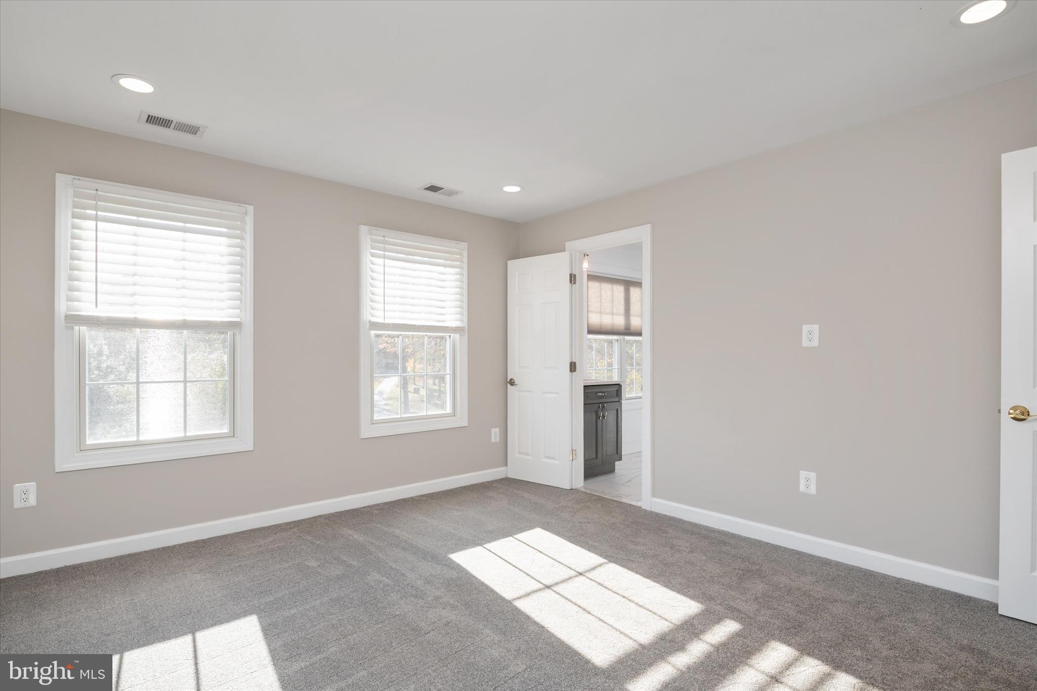 SHORE ACRES - Residential