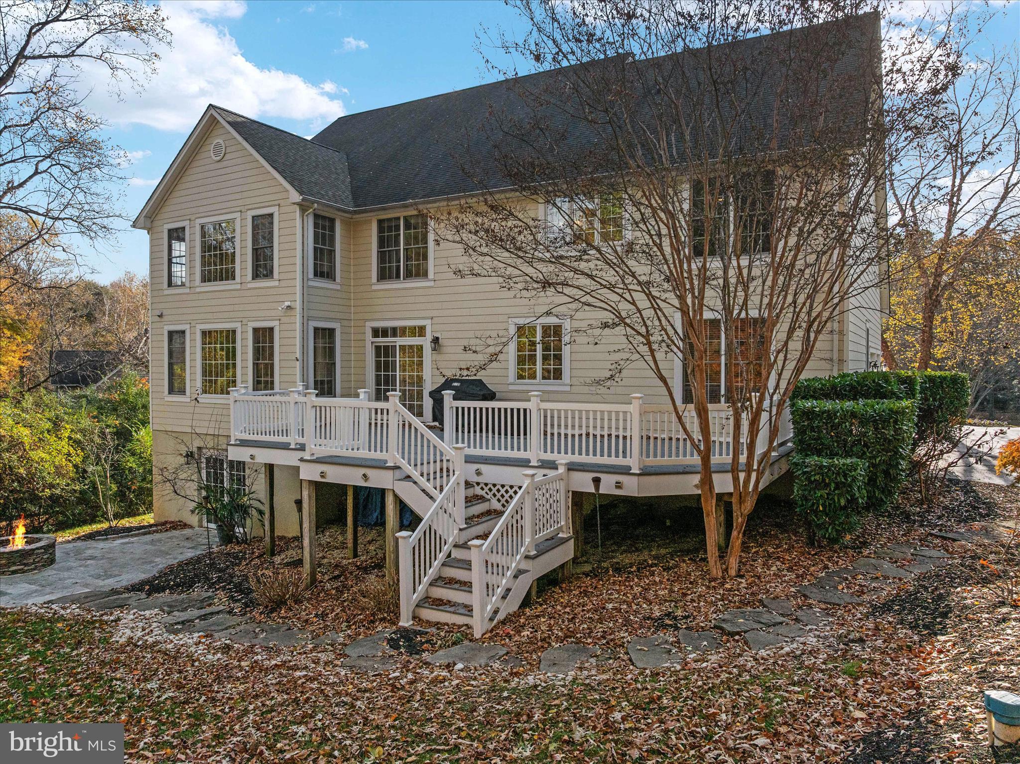 SHORE ACRES - Residential