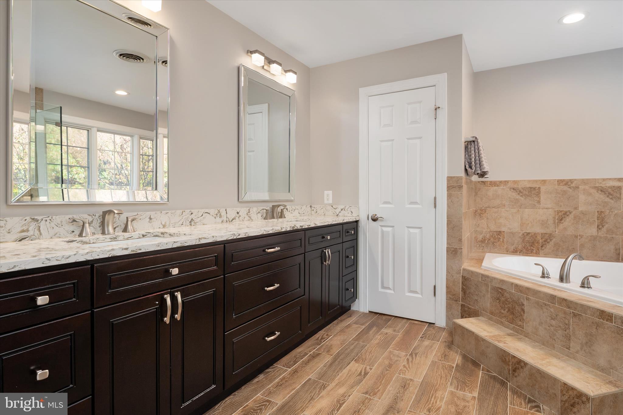 SHORE ACRES - Residential