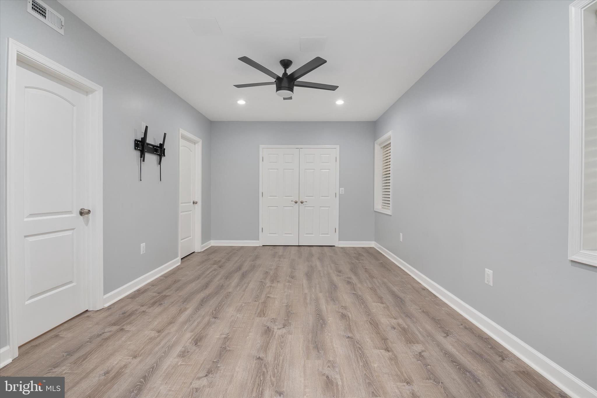 SHORE ACRES - Residential