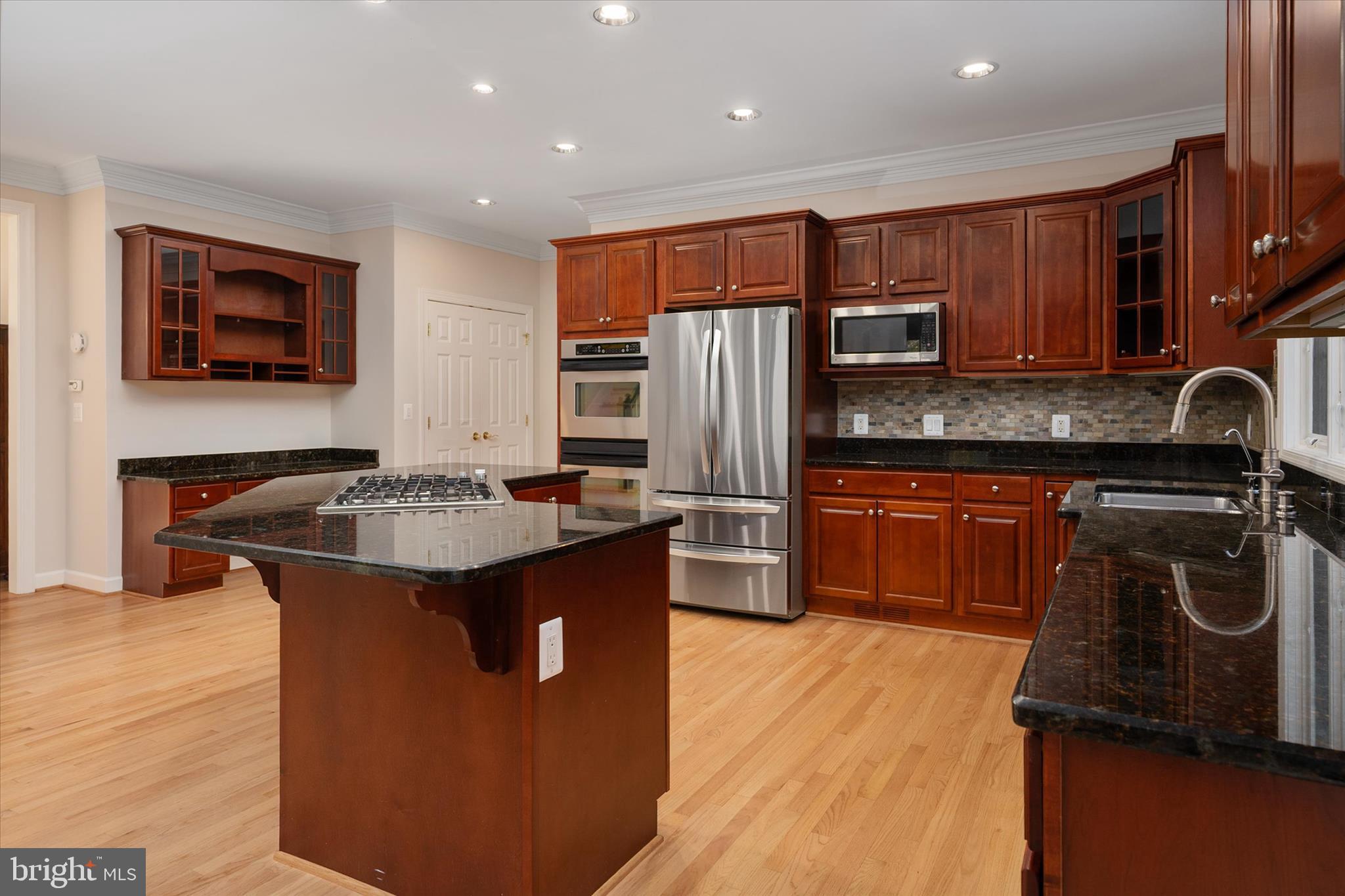 SHORE ACRES - Residential