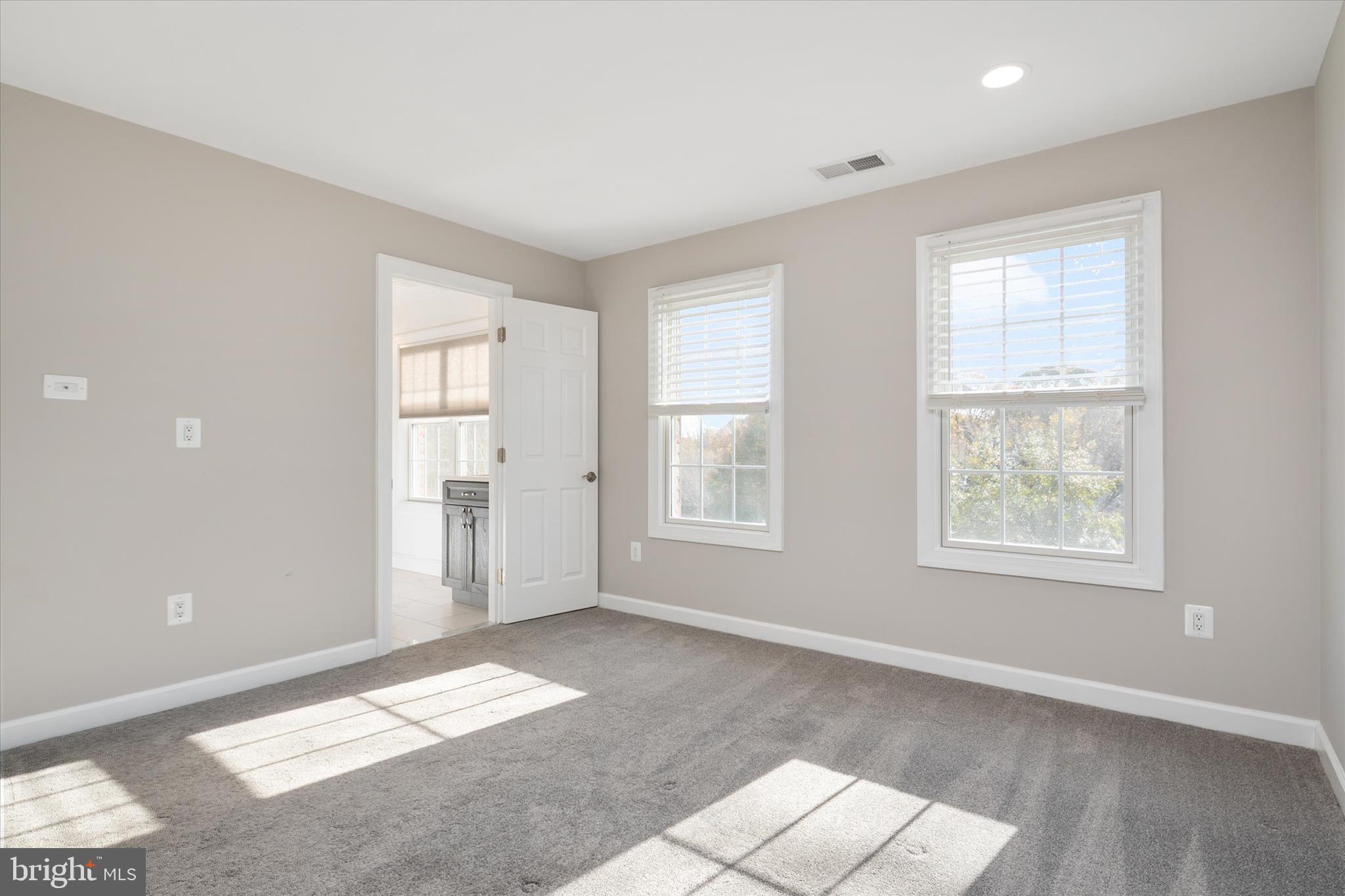 SHORE ACRES - Residential