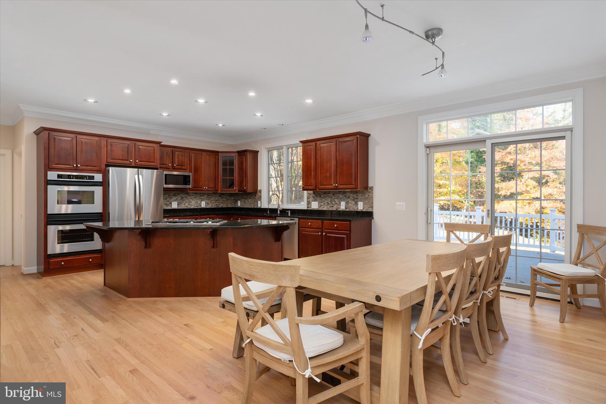 SHORE ACRES - Residential