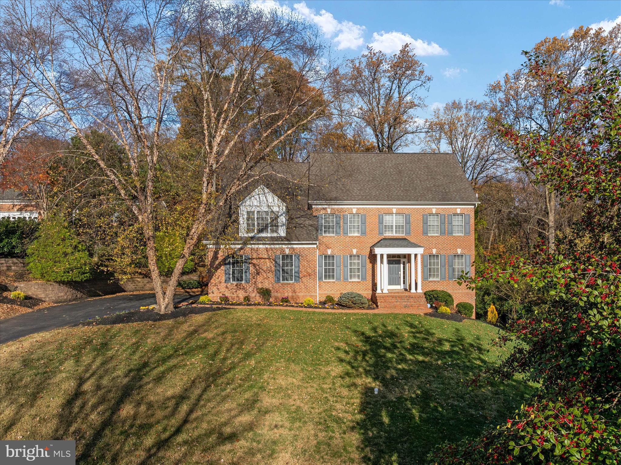 SHORE ACRES - Residential