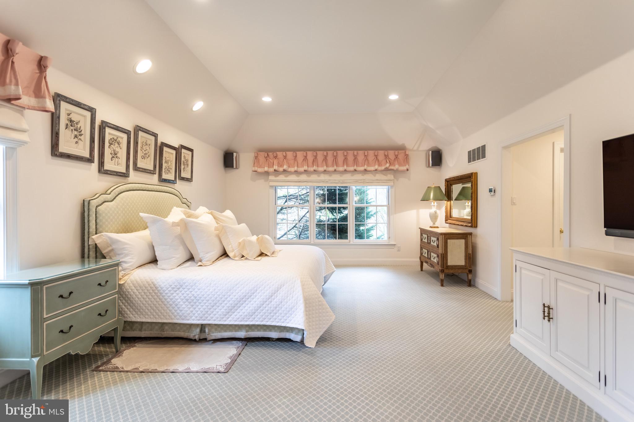 EDENTON - Residential