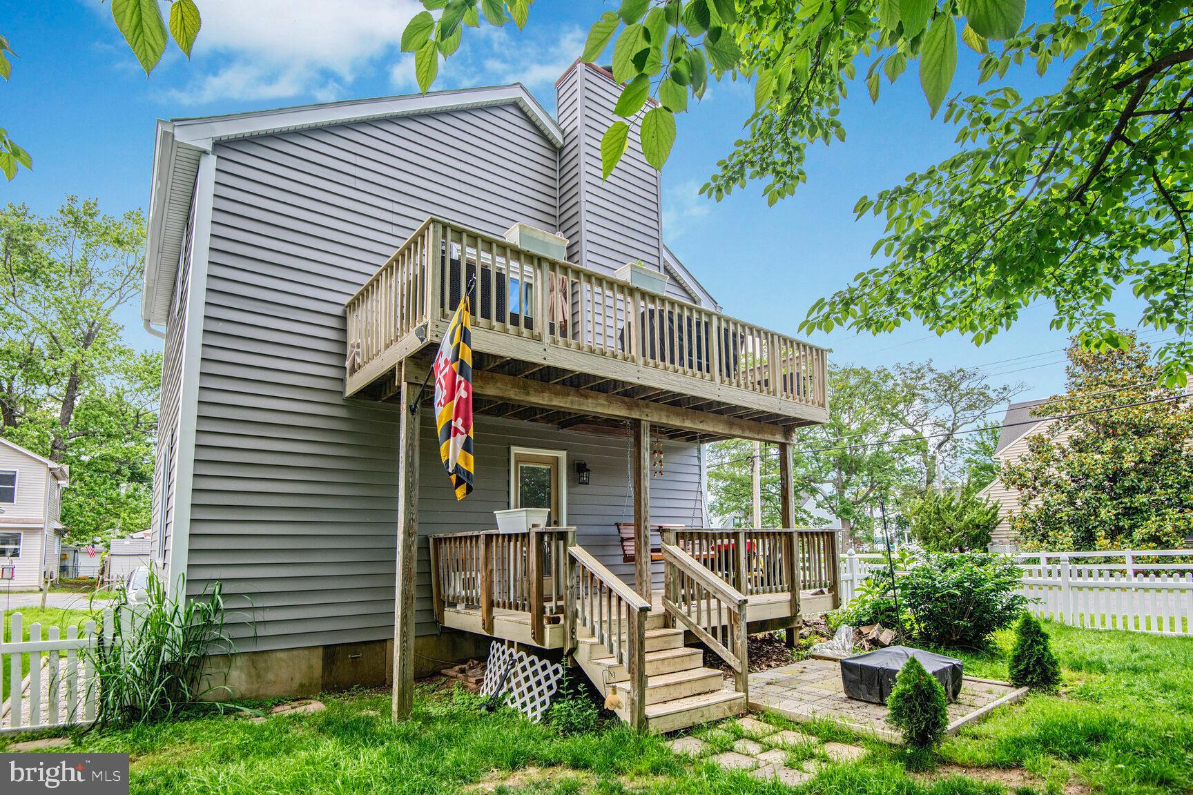 IDLEWILDE ON THE BAY - Residential