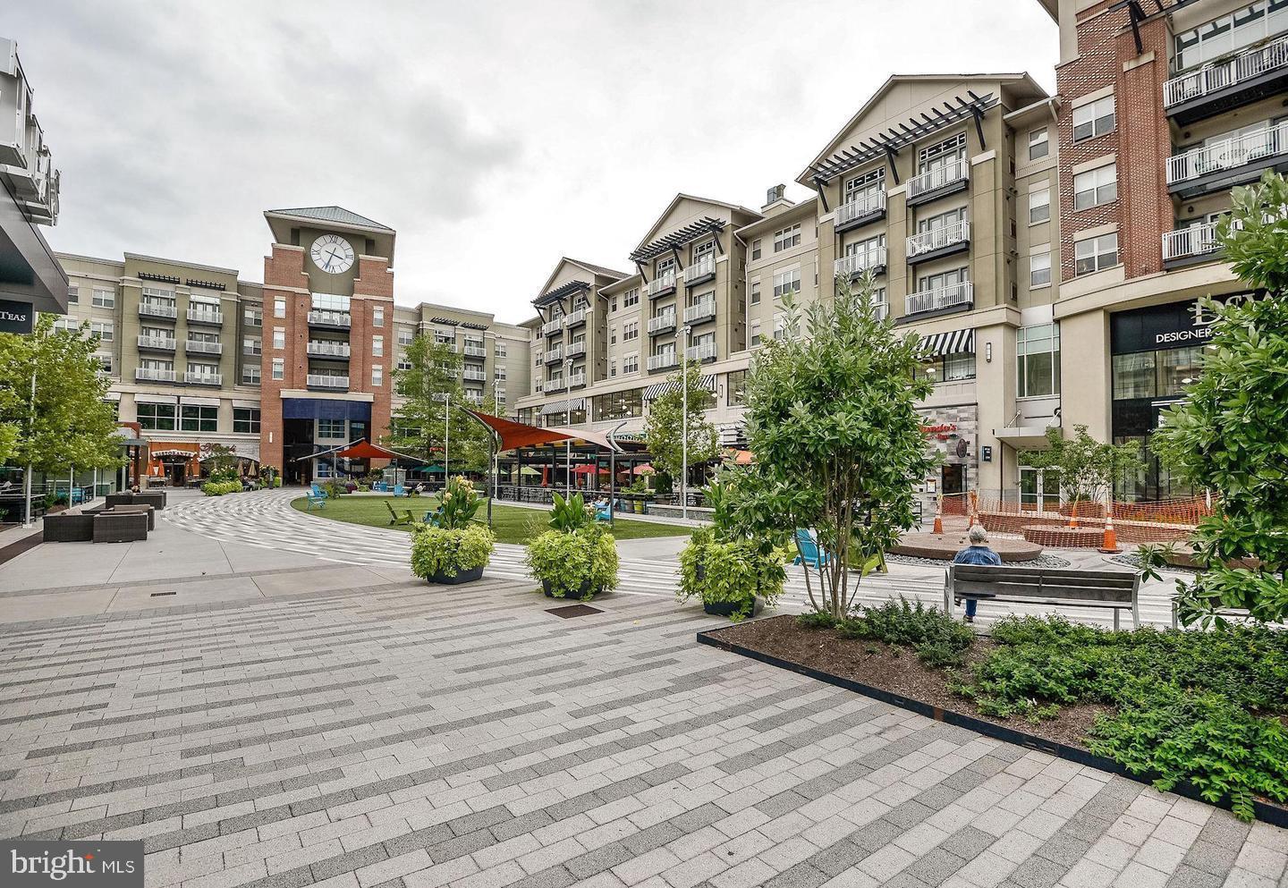 ARLINGTON - Residential Lease