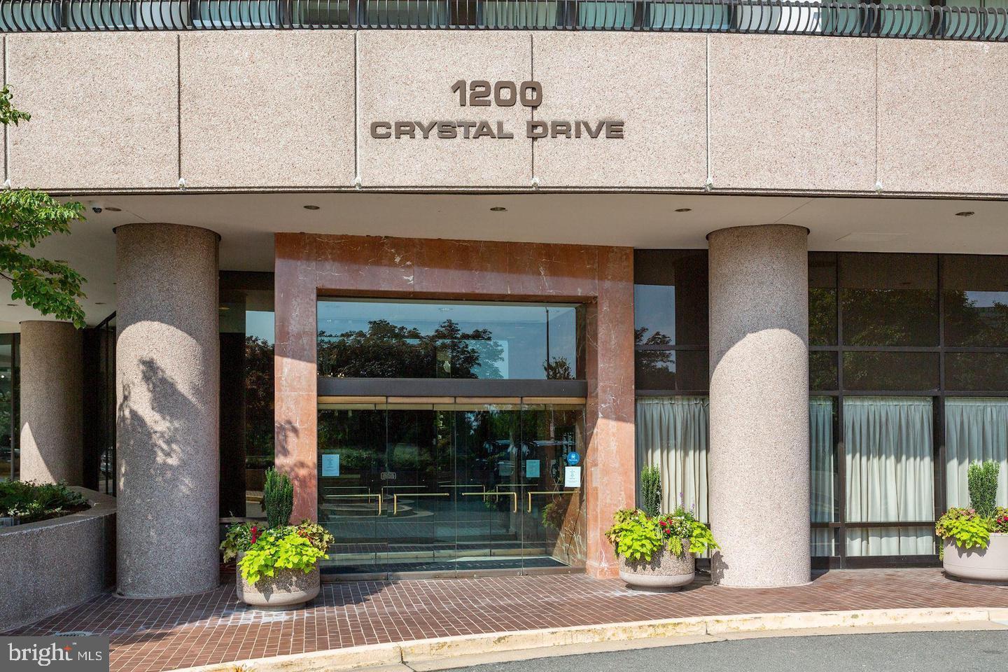 ARLINGTON - Residential Lease