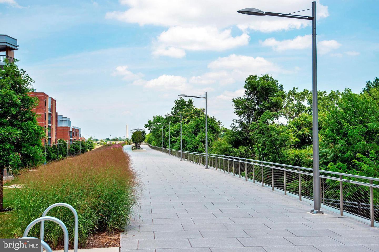 ARLINGTON - Residential Lease