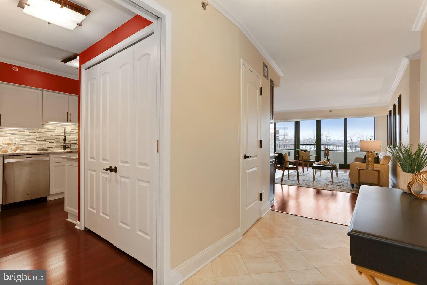 ARLINGTON - Residential Lease