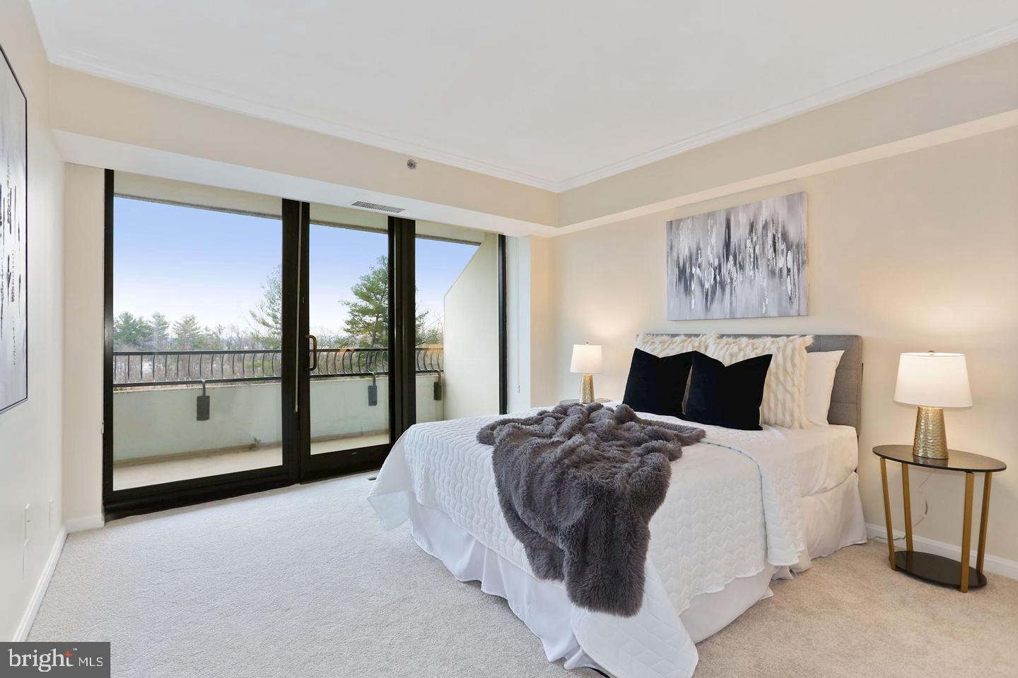 ARLINGTON - Residential Lease